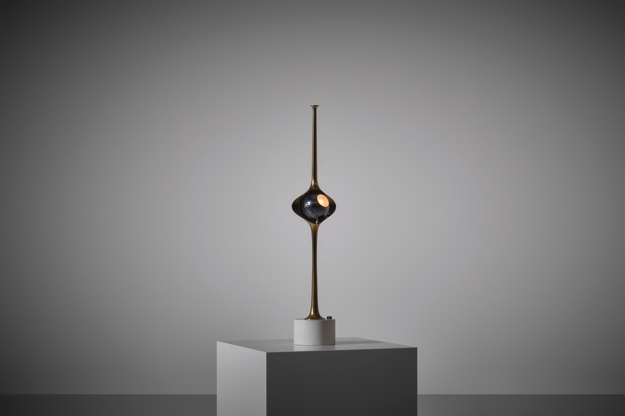 Lampe de table Cobra en laiton par Angelo Lelii pour Arredoluce, Italie 1962 en vente 4