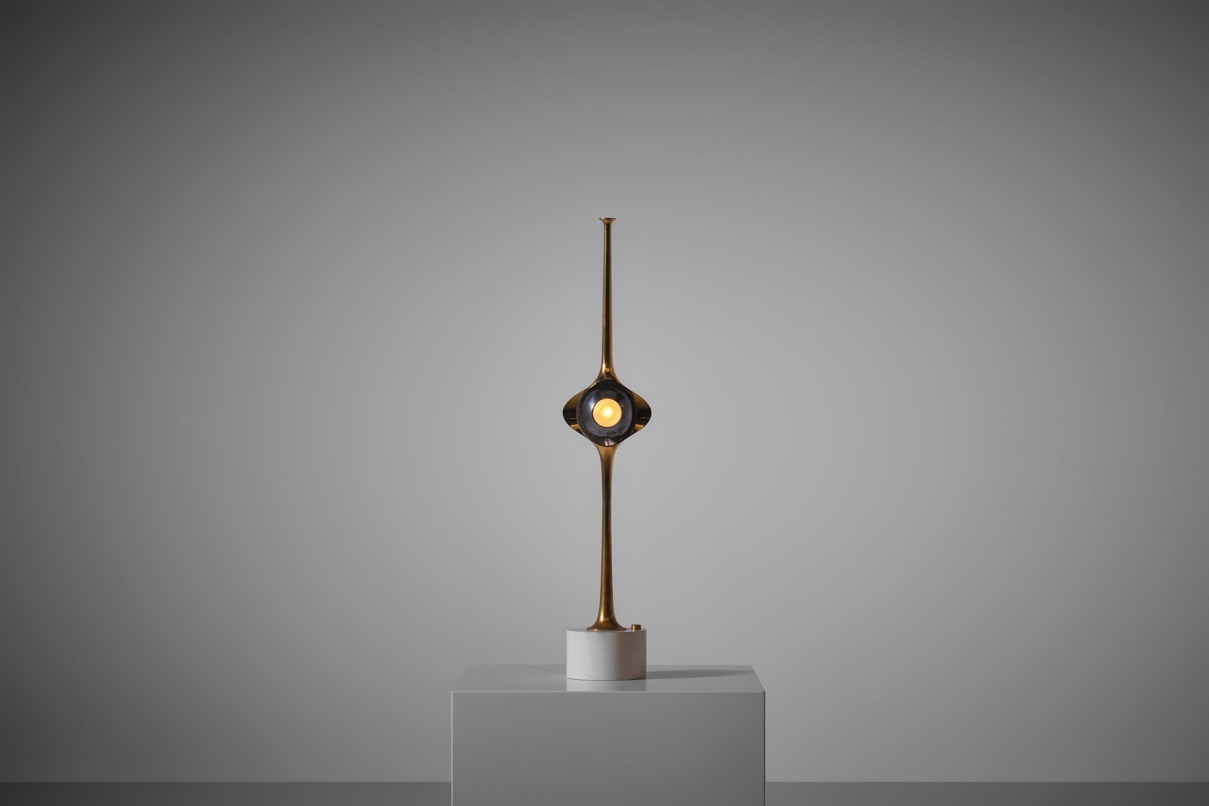 italien Lampe de table Cobra en laiton par Angelo Lelii pour Arredoluce, Italie 1962 en vente