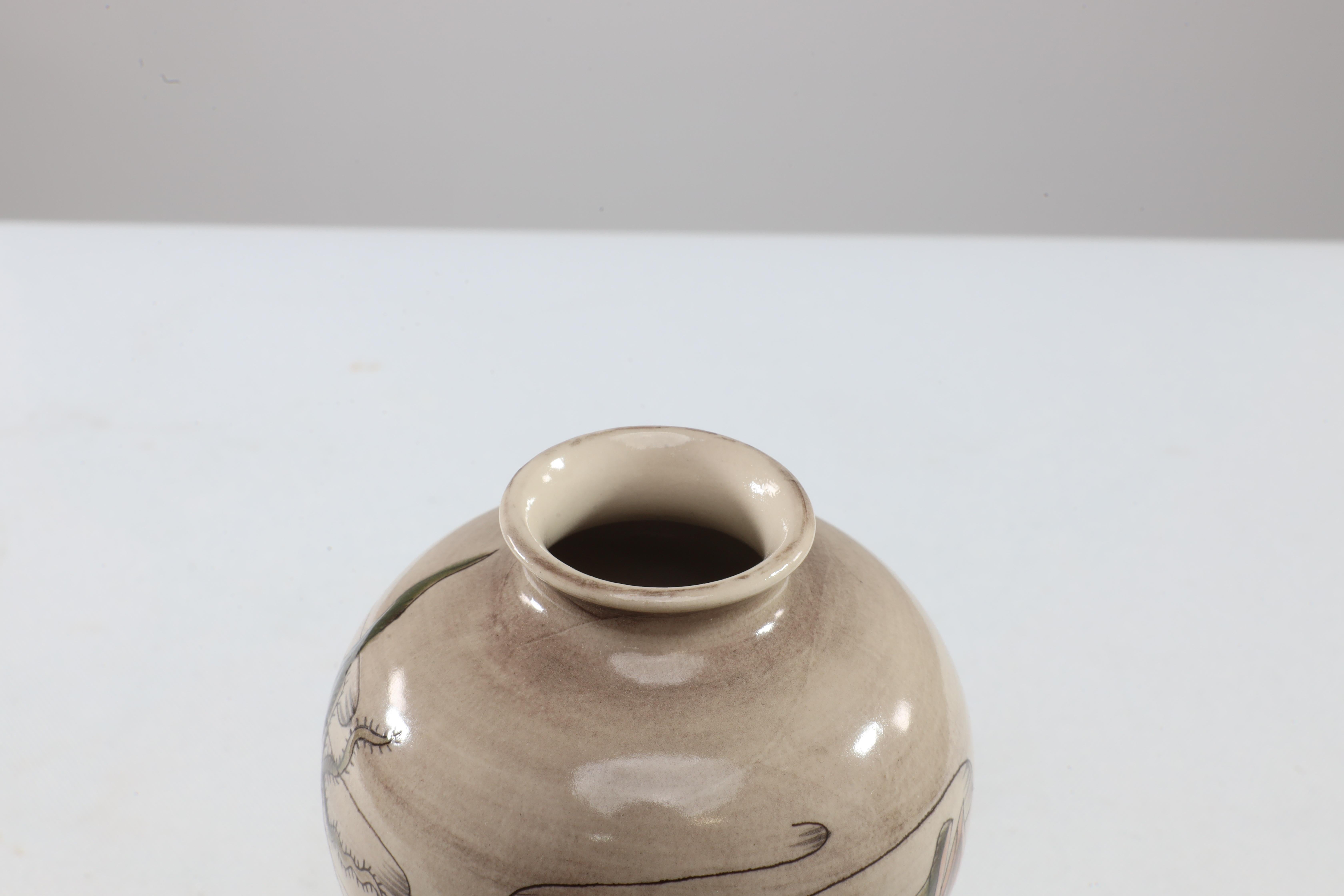 Cobridge Stoneware. signed by Eric Knowles. Small fish vase For Sale 6