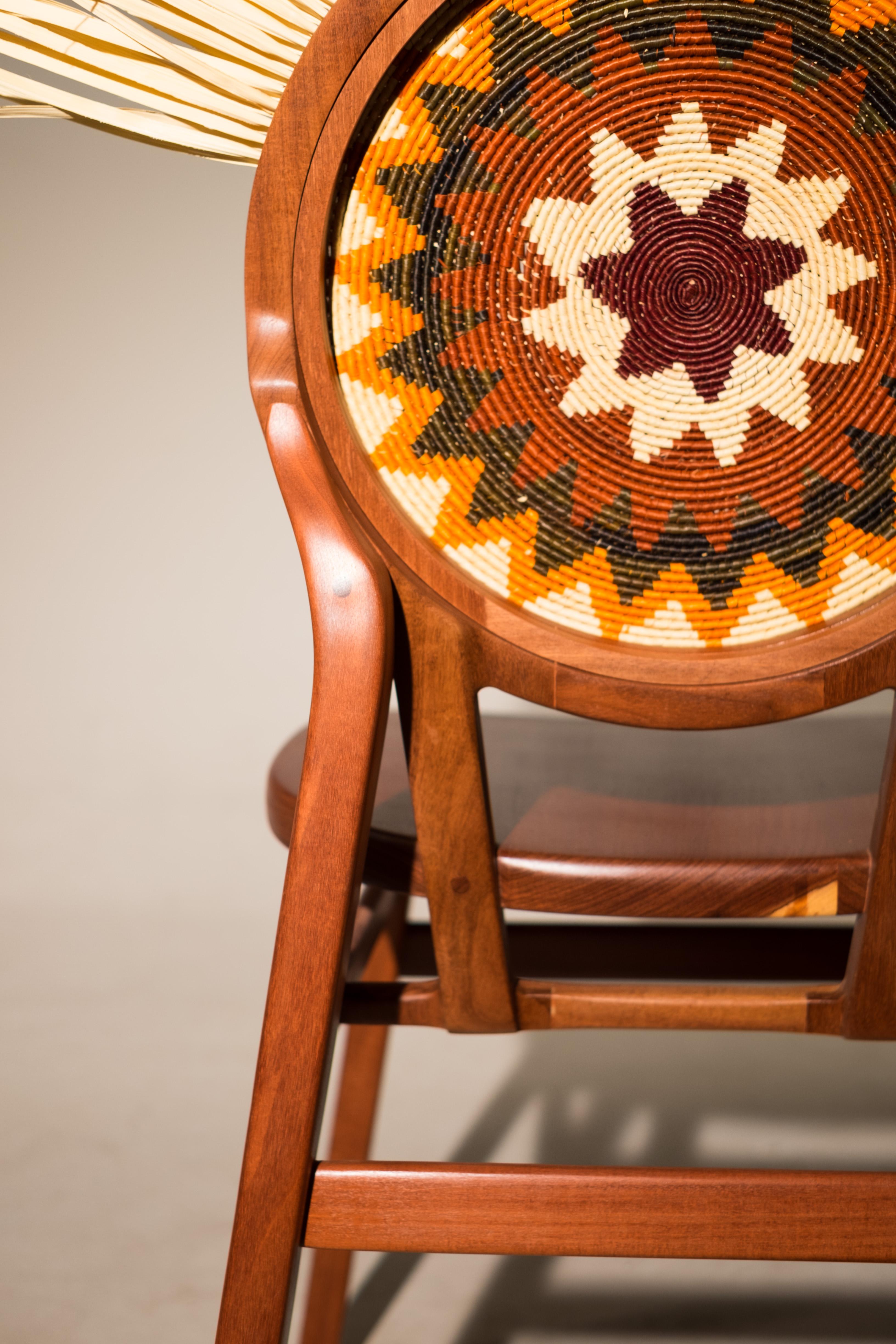 Straw Cocar Chair: handmade in Brazill with braided tucumã straw and Cabreúva wood For Sale