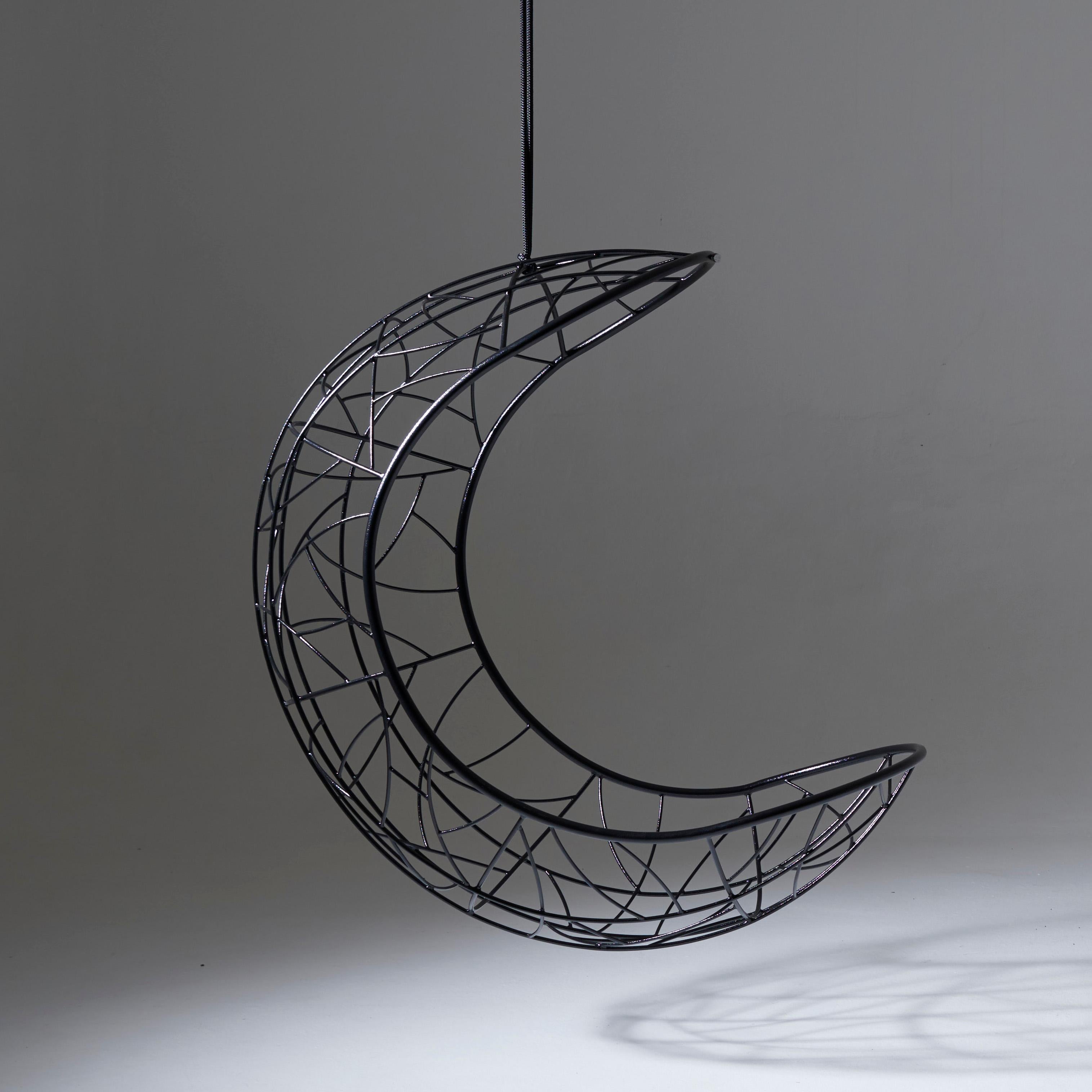 Modern 'Cocoon' Shaped Hanging Chair For Sale 5
