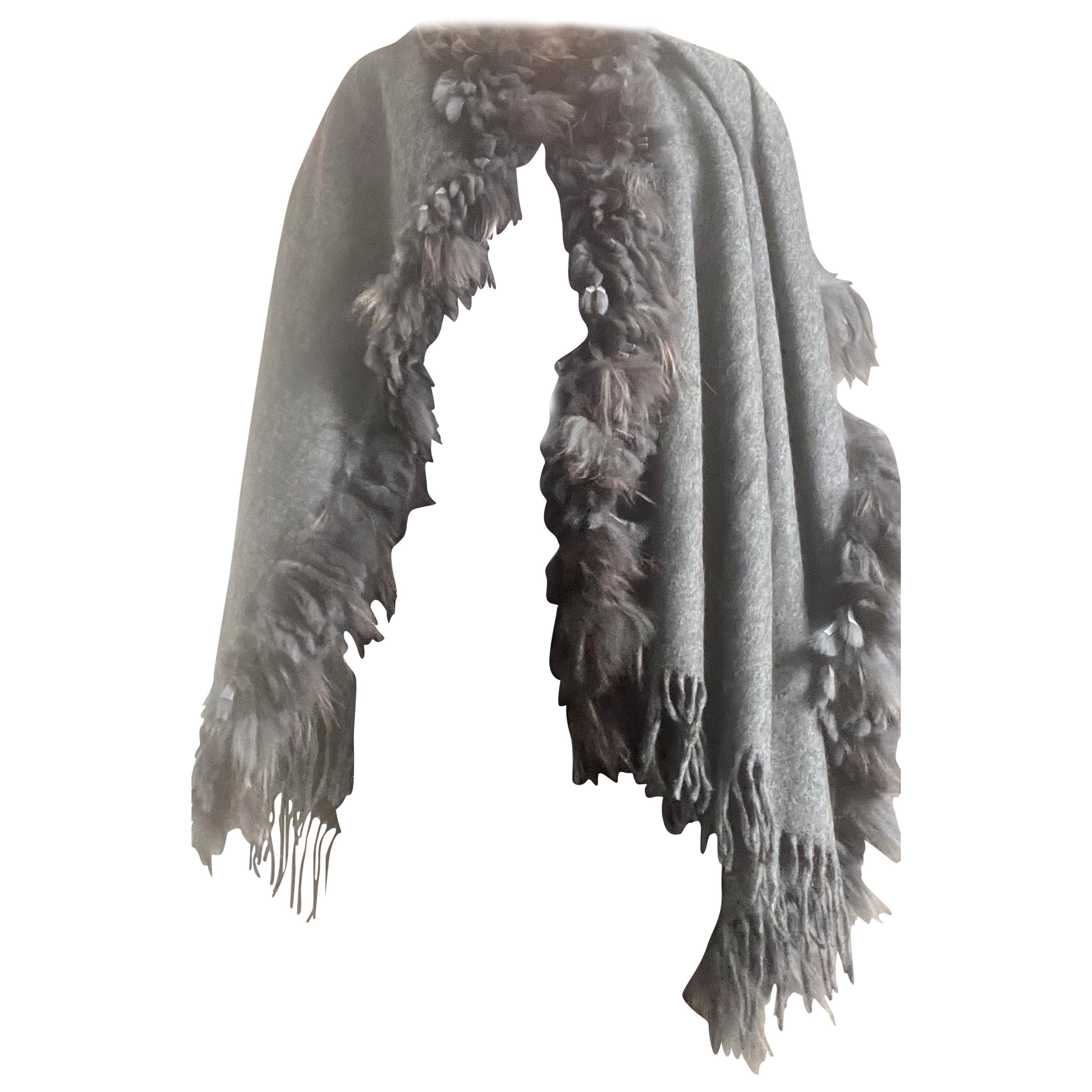 Cochni Italy 70% Cashmere & Wool Shawl/Stole Thick 100% Rabbit Fur Trim Grey For Sale