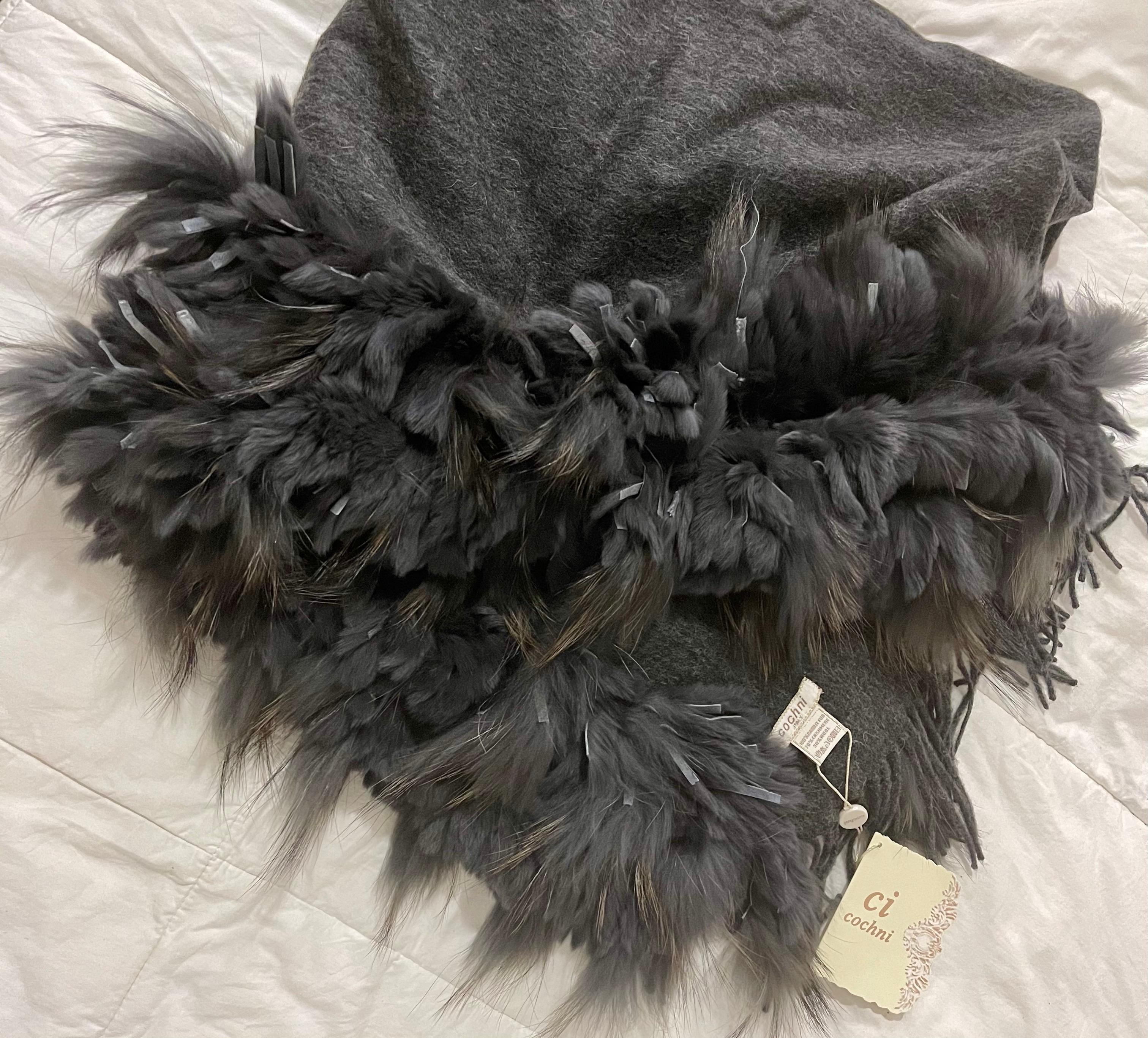 Cochni Italy 70% Cashmere & Wool Shawl With Very Thick 100% Rabbit Fur Trim Grey
Description

Pattern Type: Plain
Department Name: Adult
Scarves Type: Shawl
Style: Fashion
Gender : Women
Brand Name: Cocihni
Material: Cashmere/Wool

Shawl  Length: 70