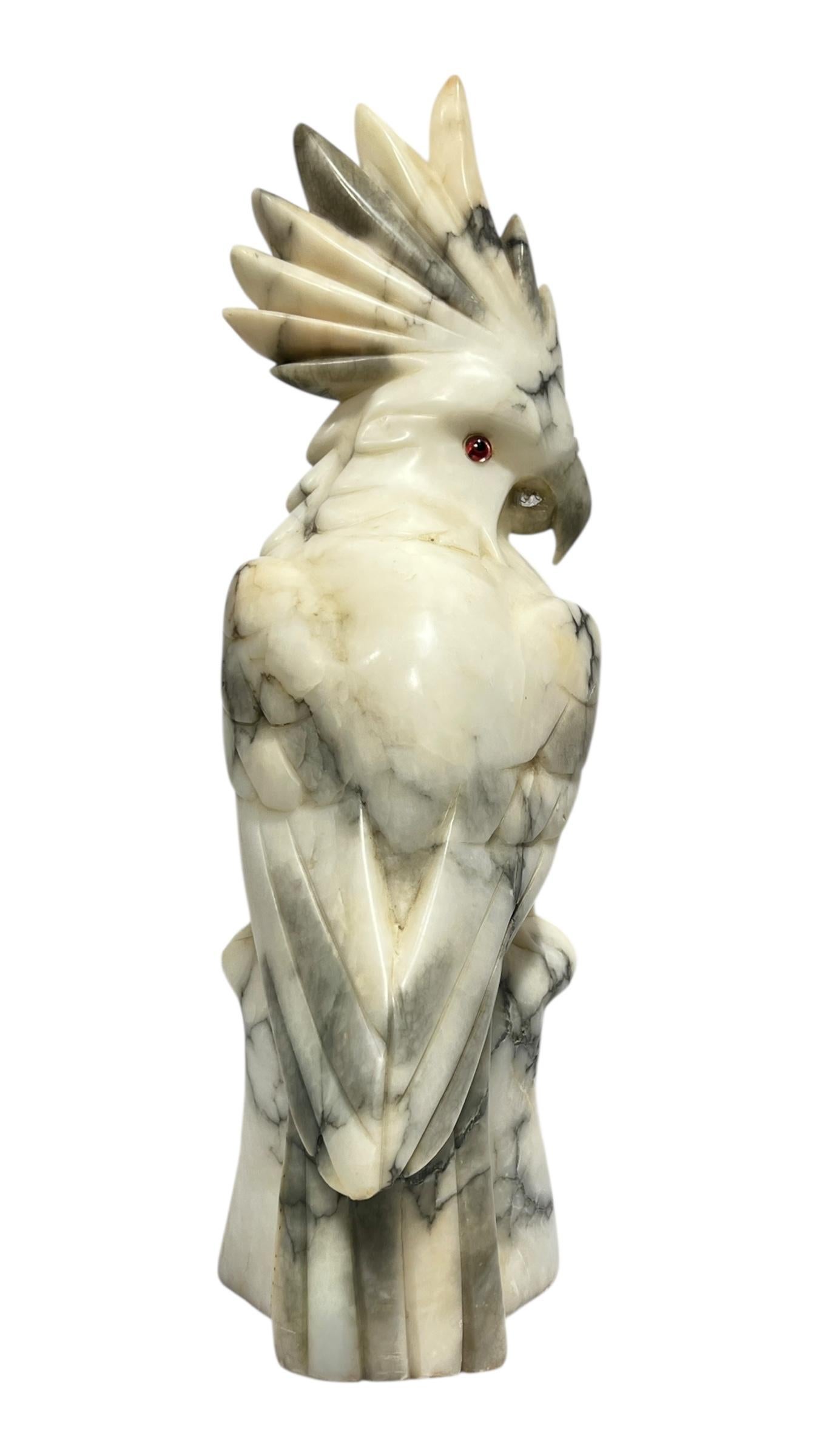 Vernissé Perroquet cacatoès Sculpture en pierre d'albâtre en vente