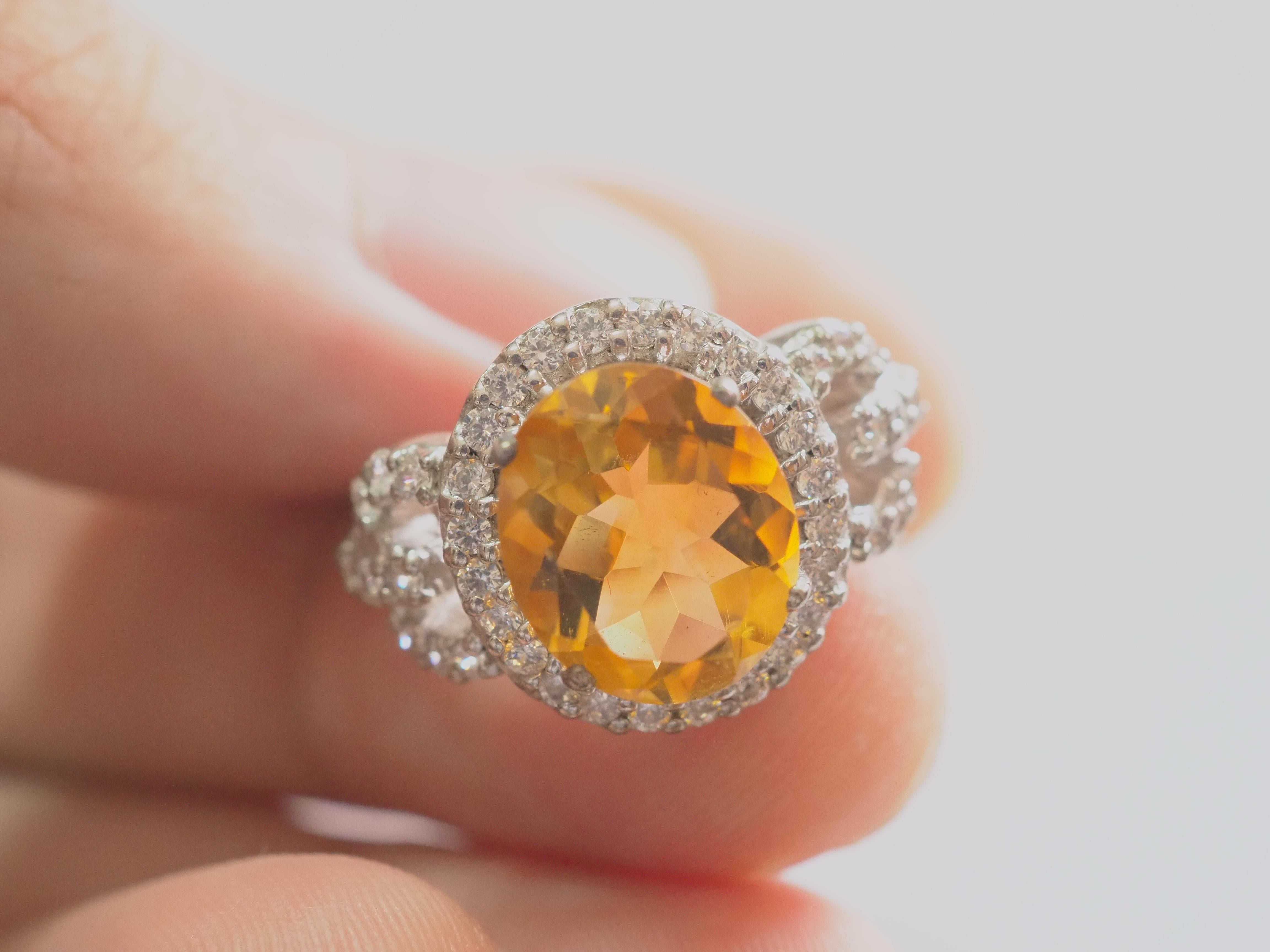 Women's Cocktail 3.98ct Oval Citrine & CZ Sterling Silver Ring For Sale