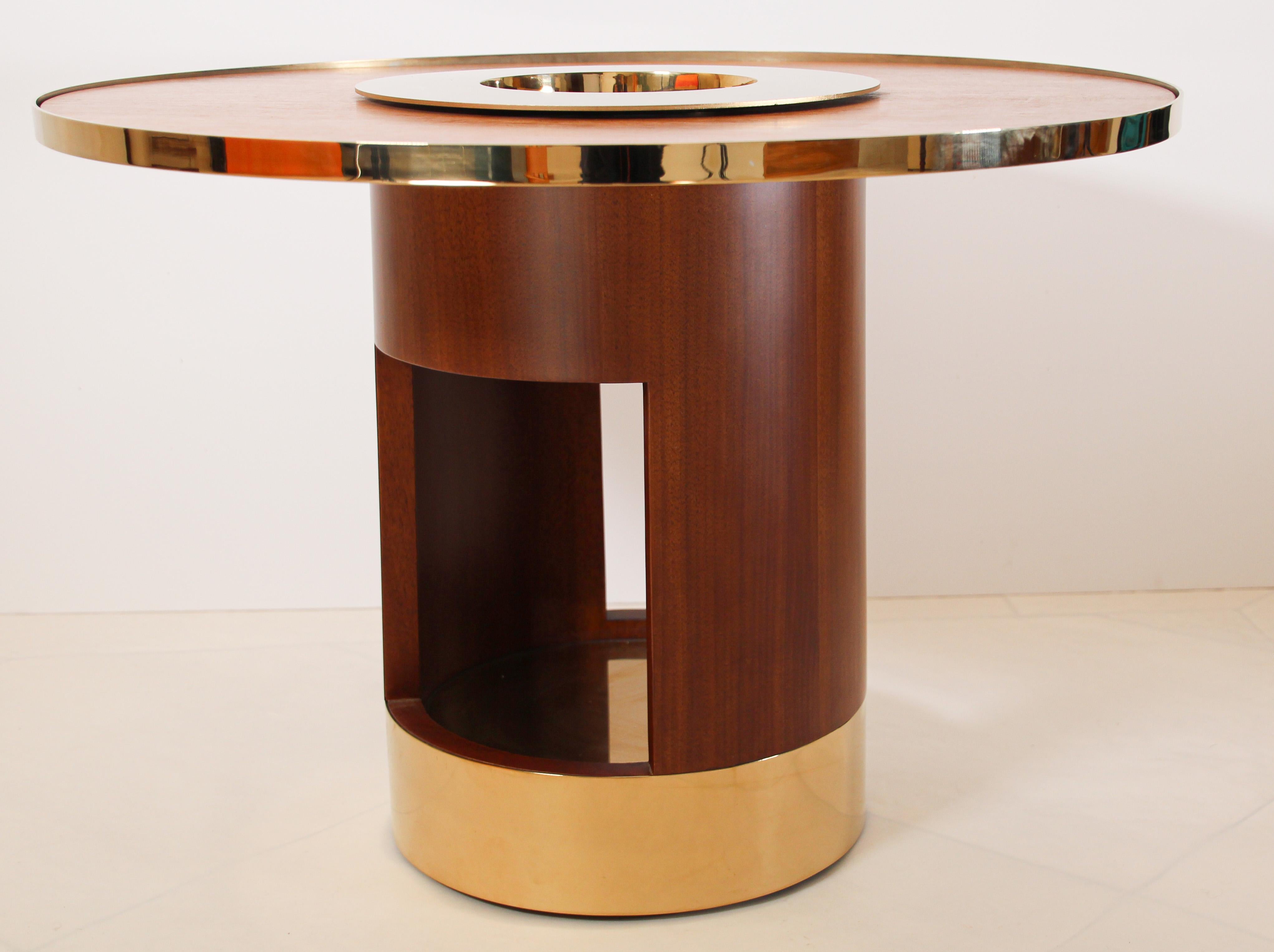American Custom Side Dry Bar Table with Metal Gold Detail and Integrated Ice Bucket