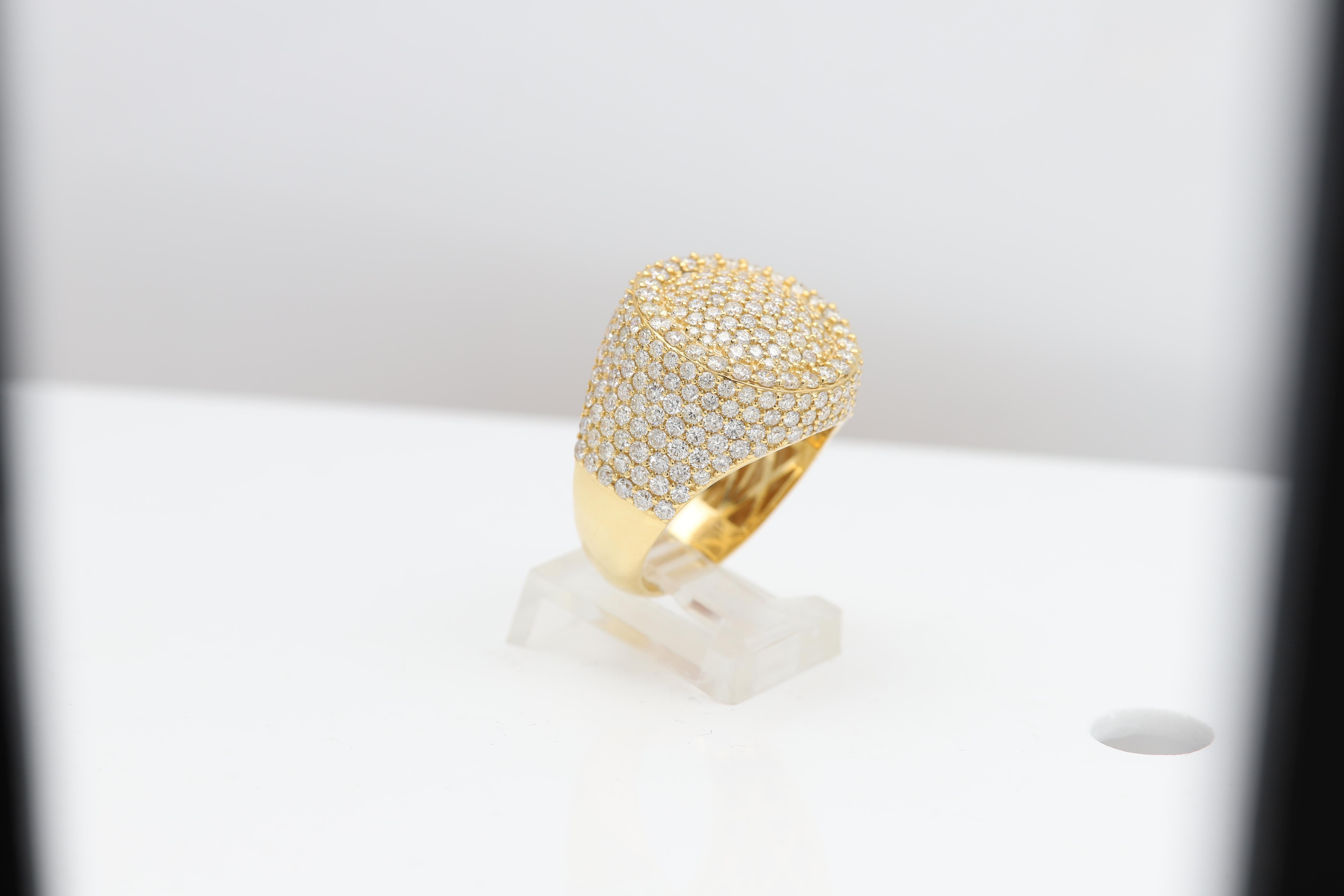 Bague cocktail en or jaune massif 14 carats avec diamants naturels en vente 2