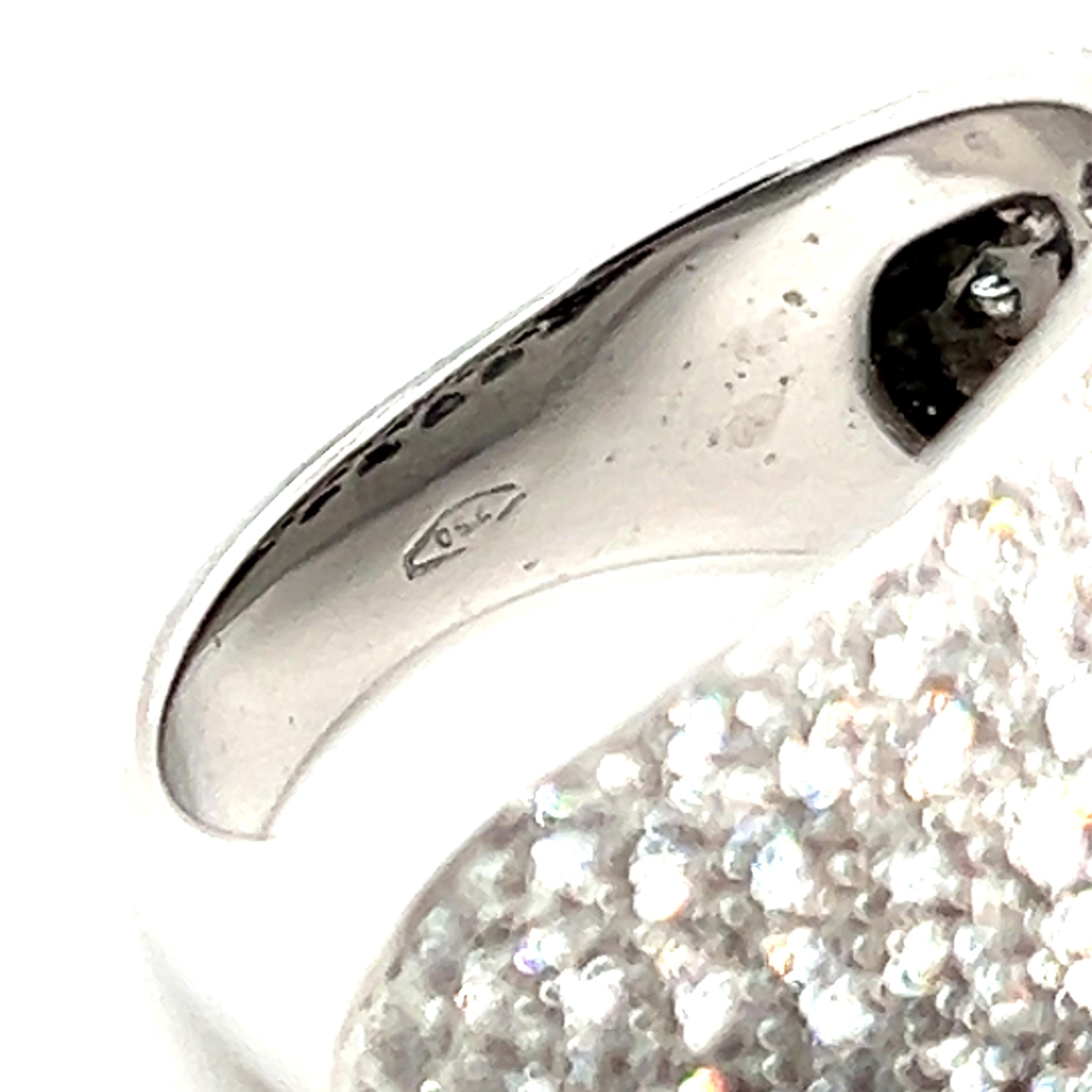 Anello Cocktail con diamante a cupola in oro bianco da 18 carati in vendita 2