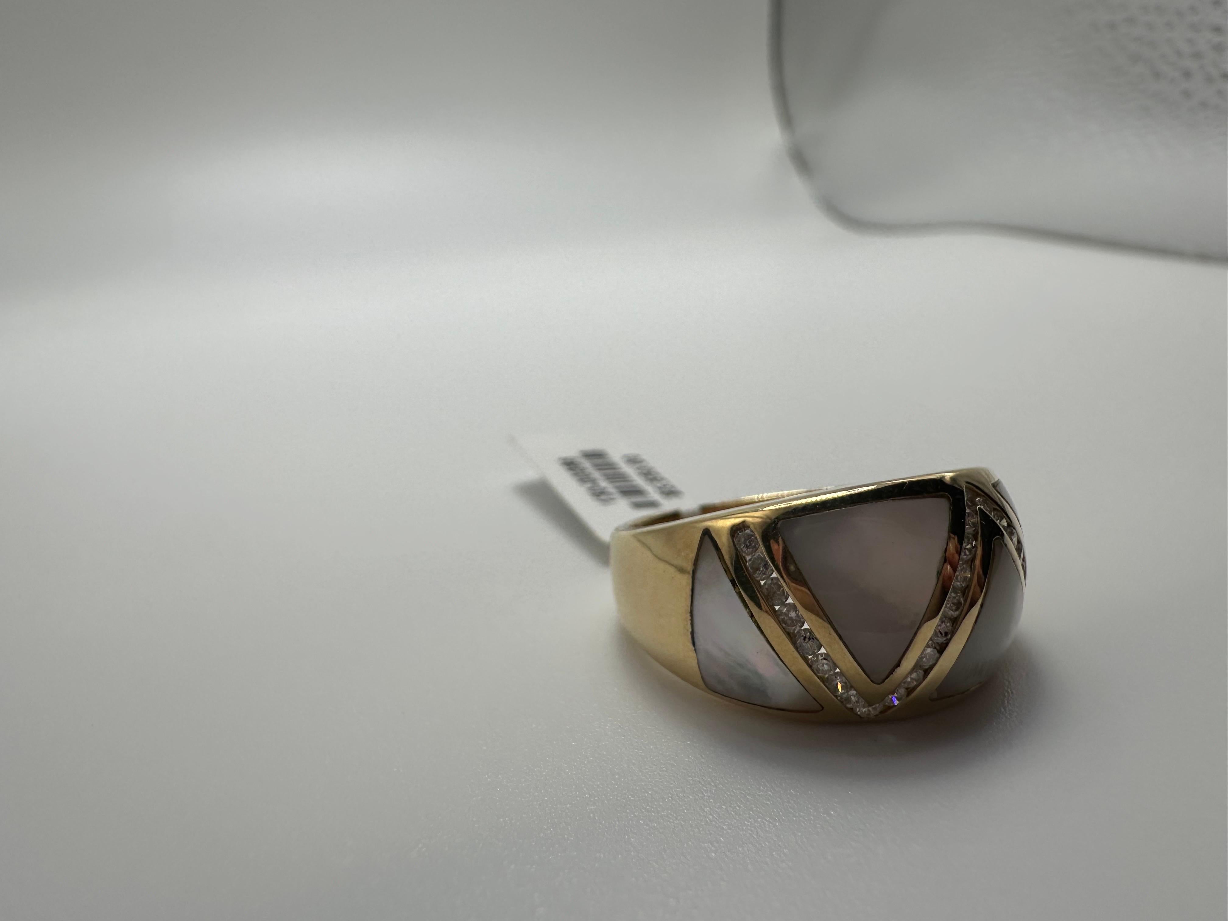 Cocktail Dome ring 14KT gold Diamond ring size 7 For Sale 1