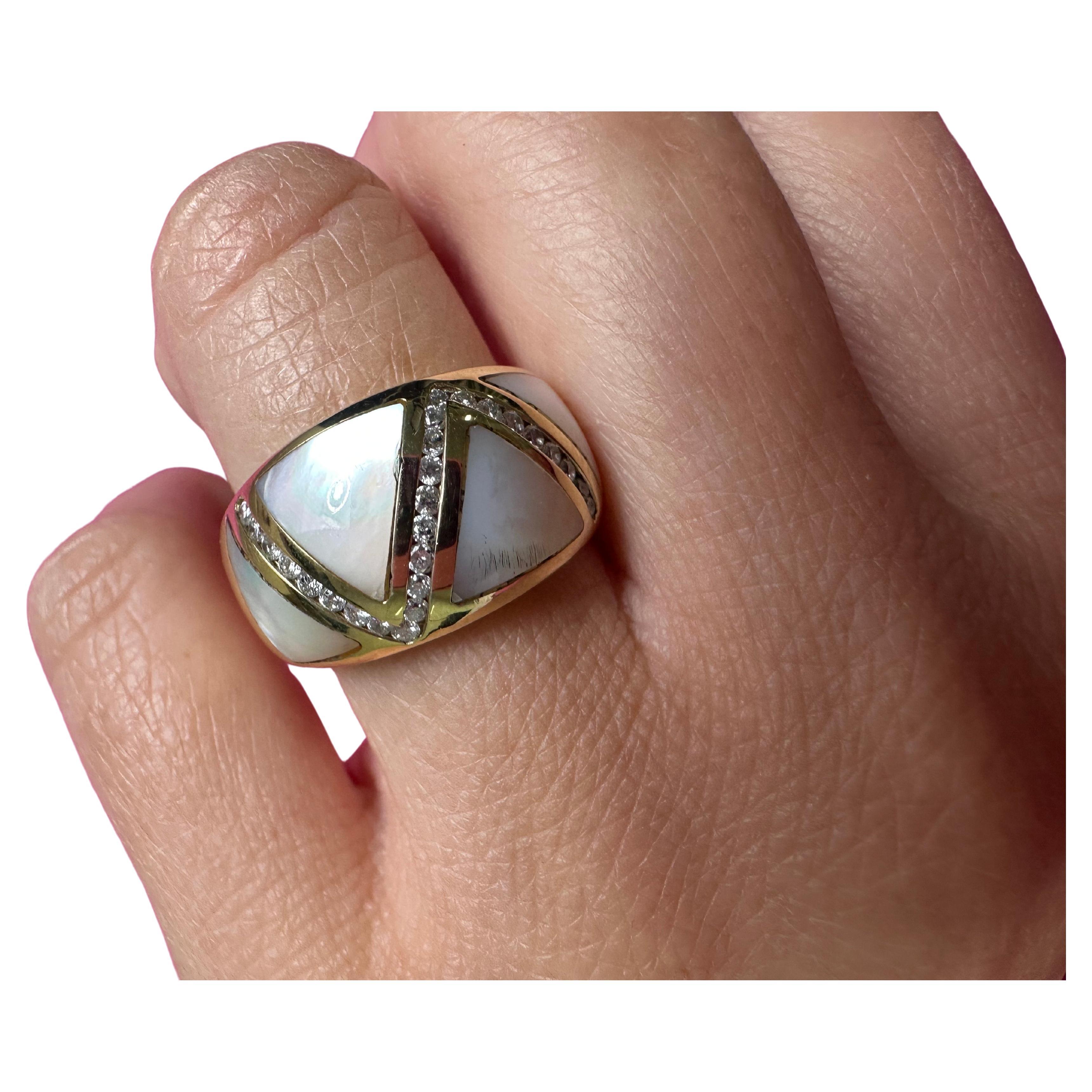 Cocktail Dome ring 14KT gold Diamond ring size 7 For Sale