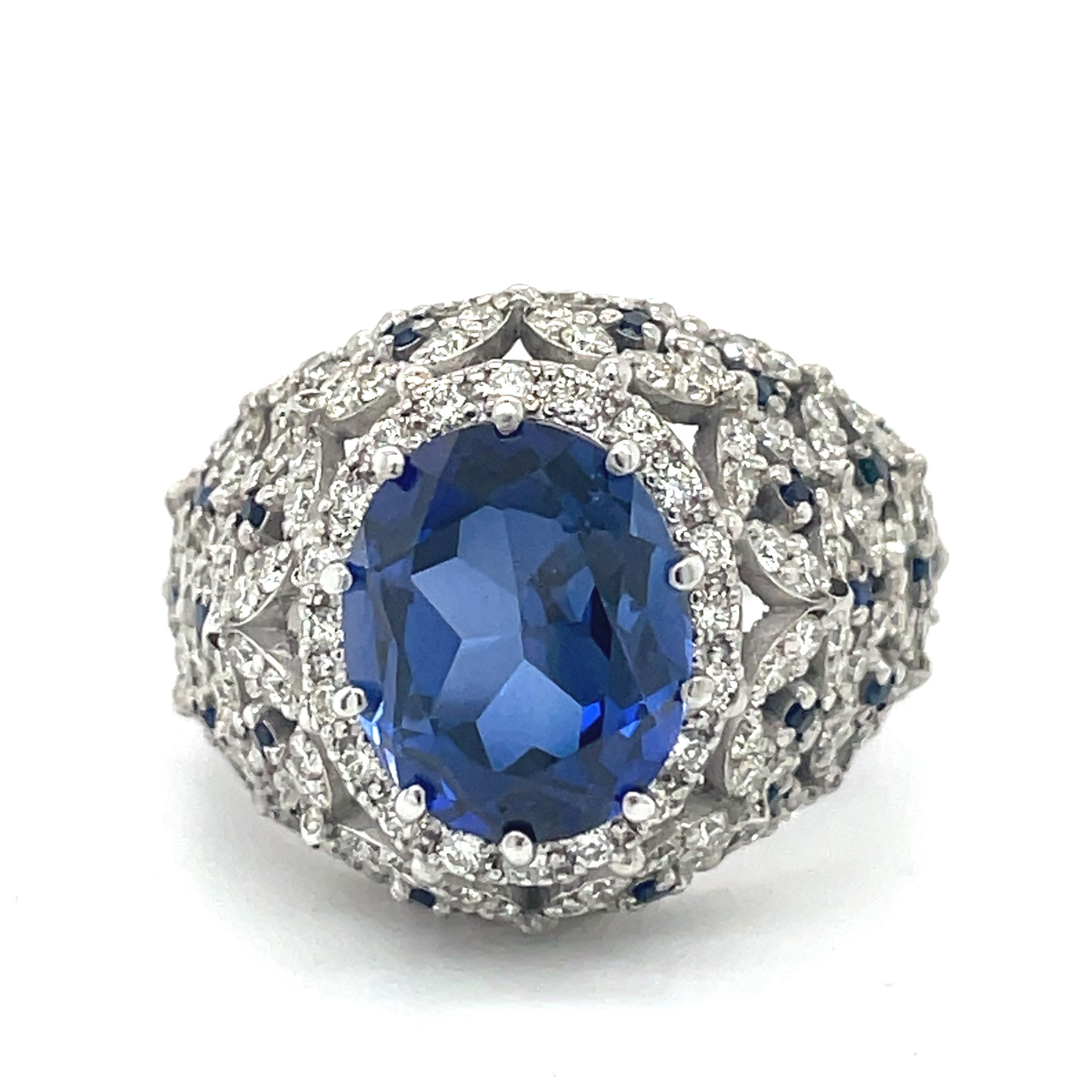 Cocktail Dome ring, synthetic Blue Corundum, Sapphire and diamond 14K white gold For Sale 3