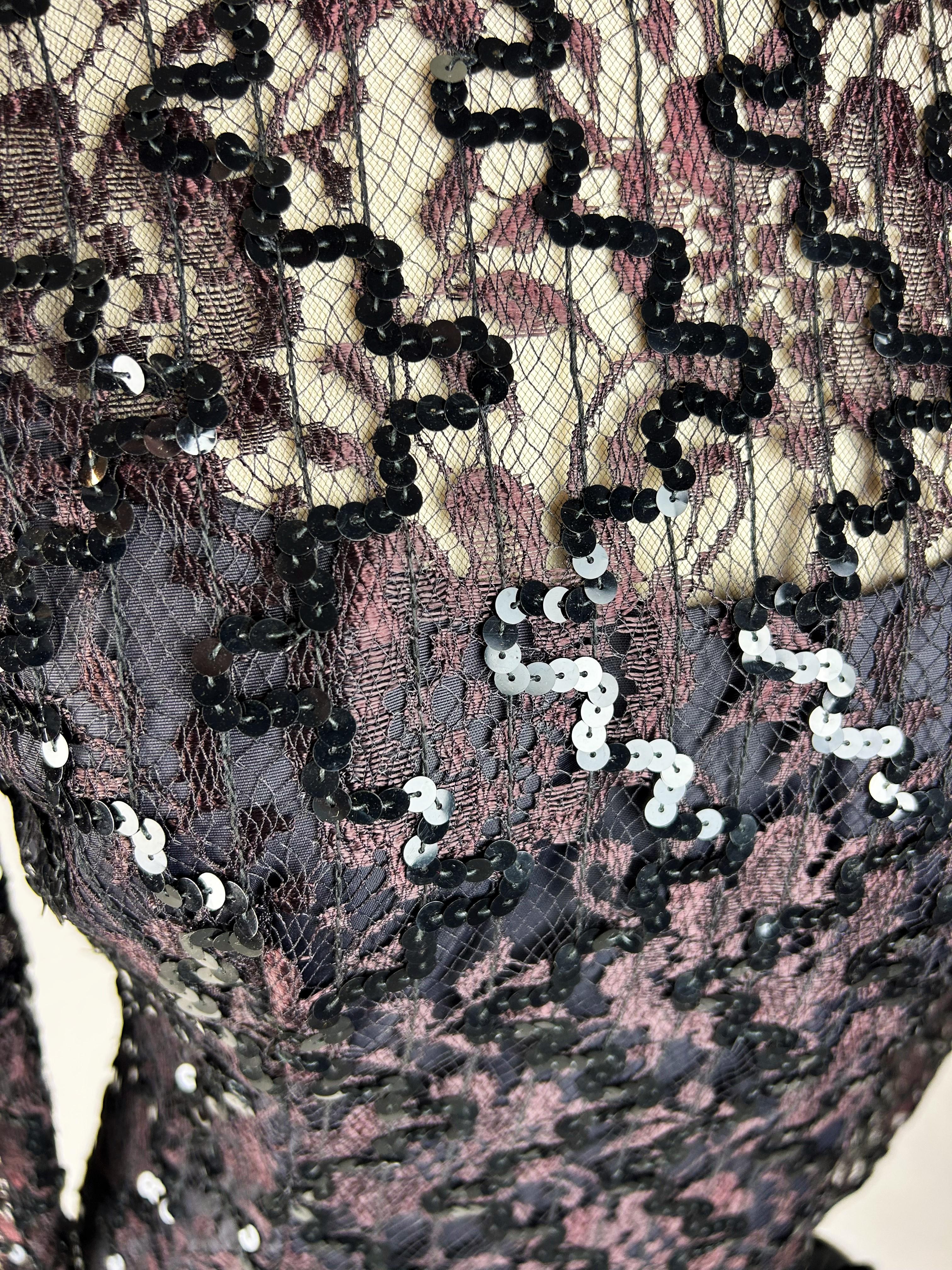 Cocktail dress in lace and sequins by Louis Féraud Haute Couture Circa 1985 For Sale 6