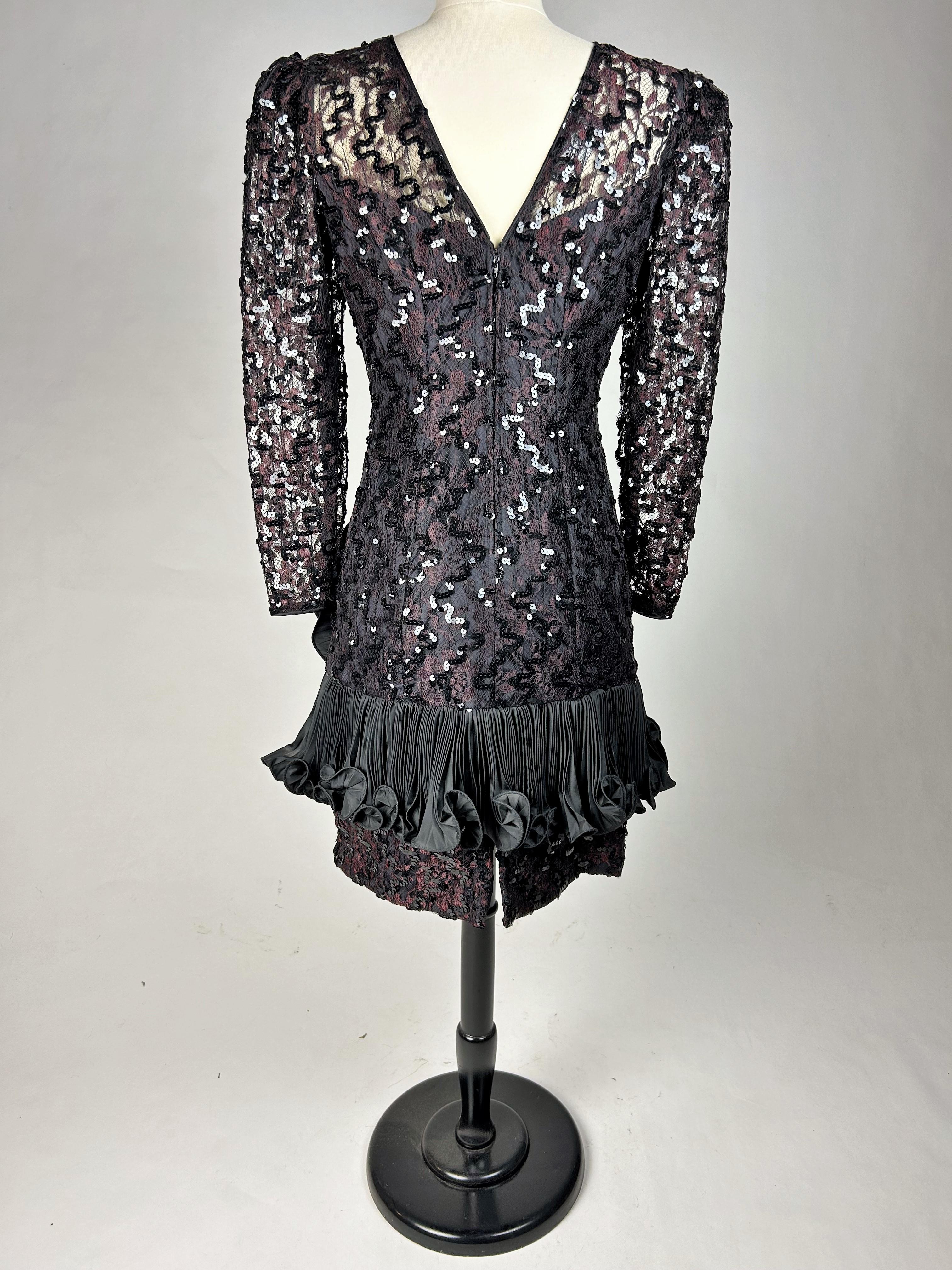 Cocktail dress in lace and sequins by Louis Féraud Haute Couture Circa 1985 For Sale 3