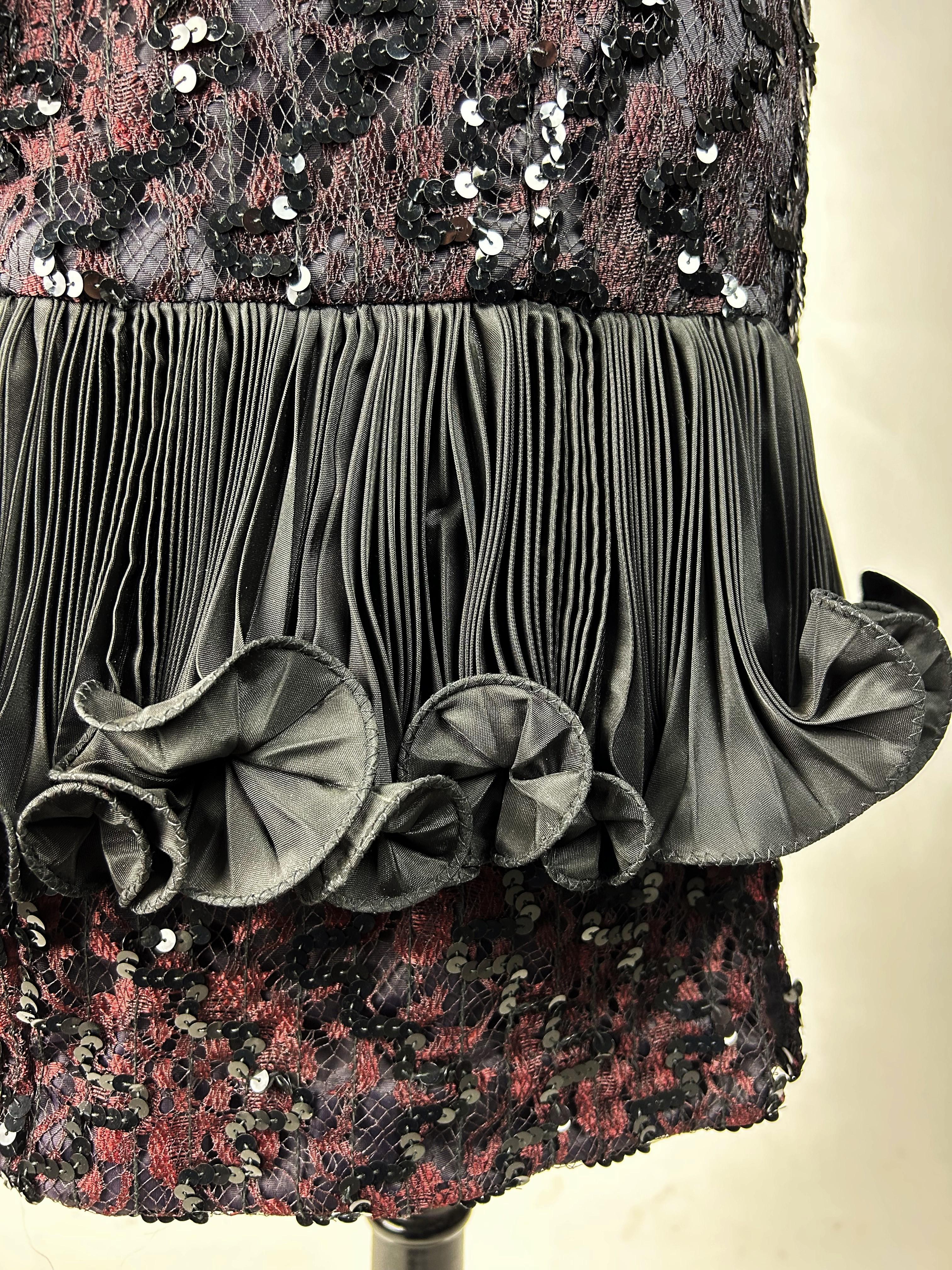 Abito da cocktail in pizzo e paillettes di Louis Féraud Haute Couture Circa 1985 in vendita 4