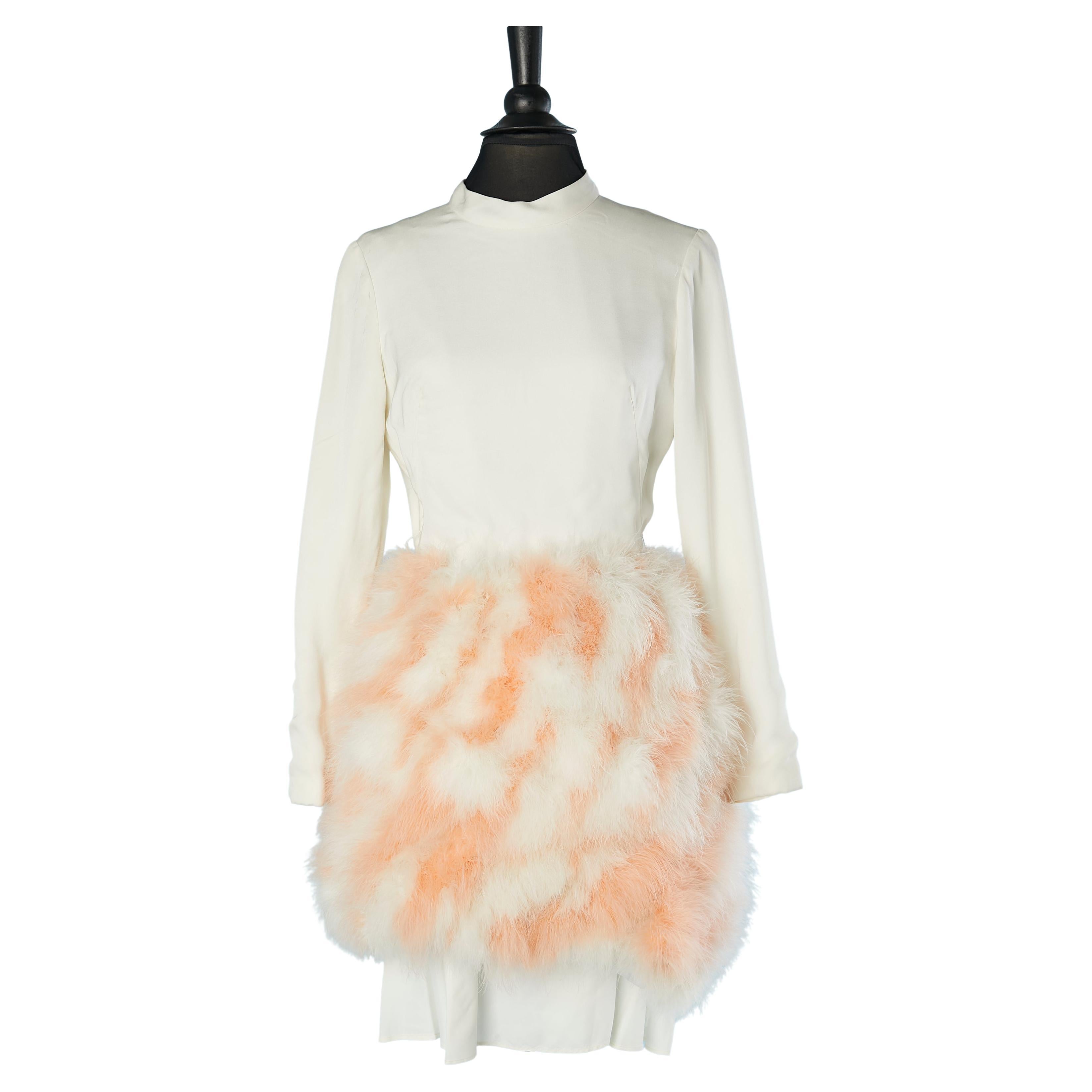 Cocktail dress in off-white rayon and feathers Lord & Taylor 5th Avenue  For Sale