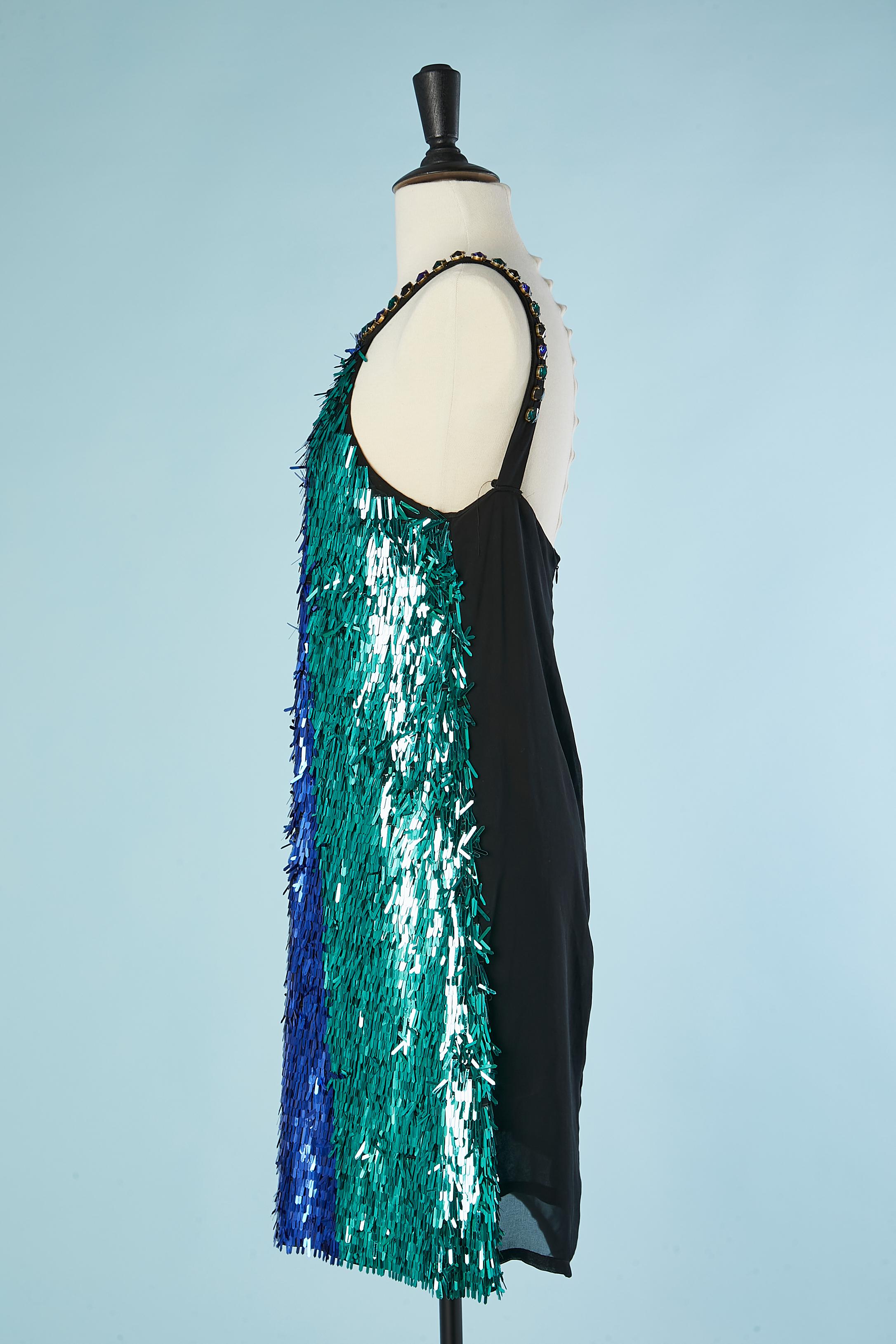 Robe de cocktail à longs sequins bleus, verts et noirs VERSACE COLLECTION Pour femmes en vente
