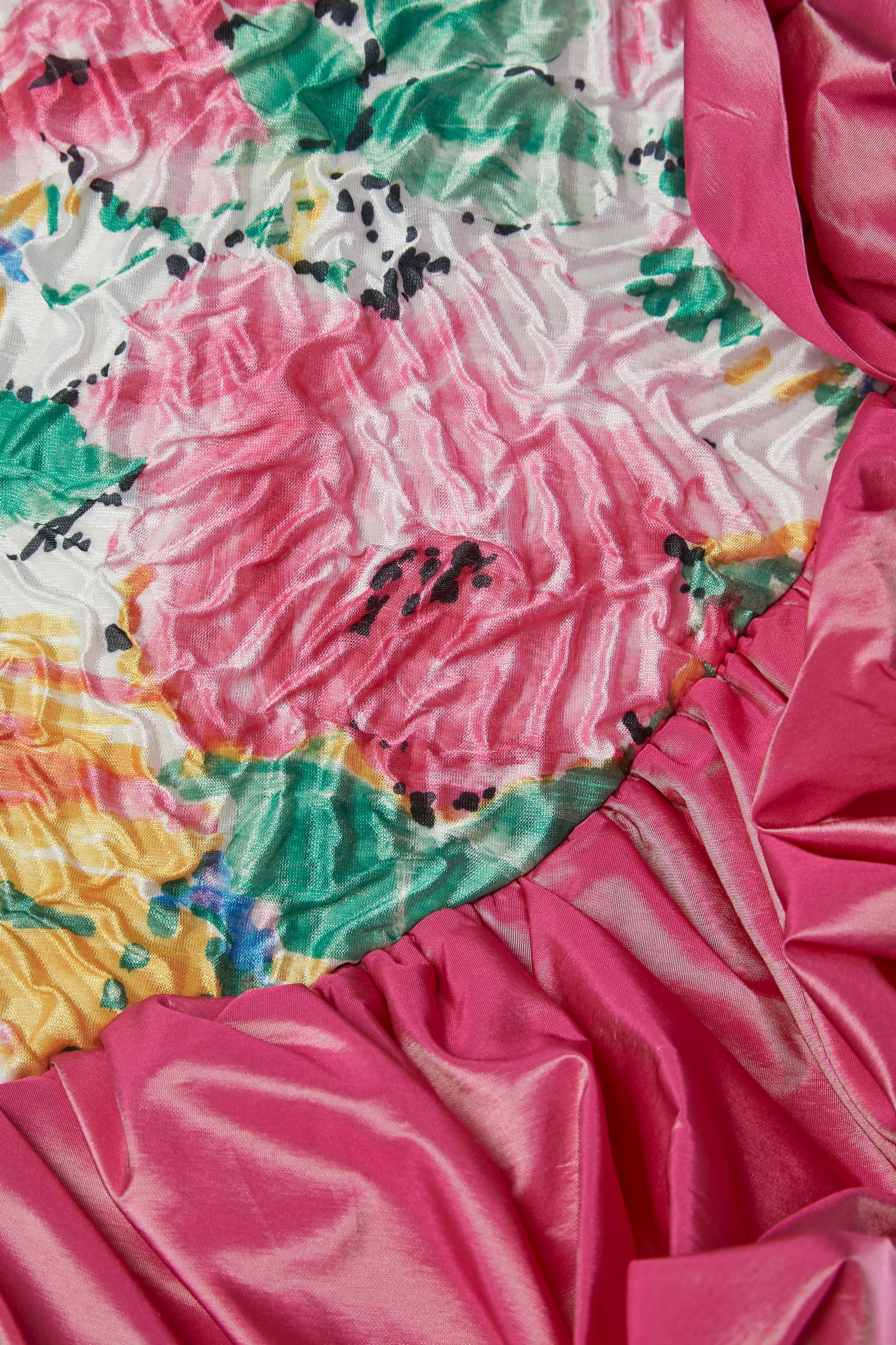 Women's Cocktail dress with flower print and pink taffeta ruffles edge TRAVILLA For Sale