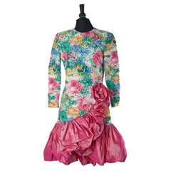 Robe de cocktail avec imprimé floral et bordures à volants en taffetas rose TRAVILLA