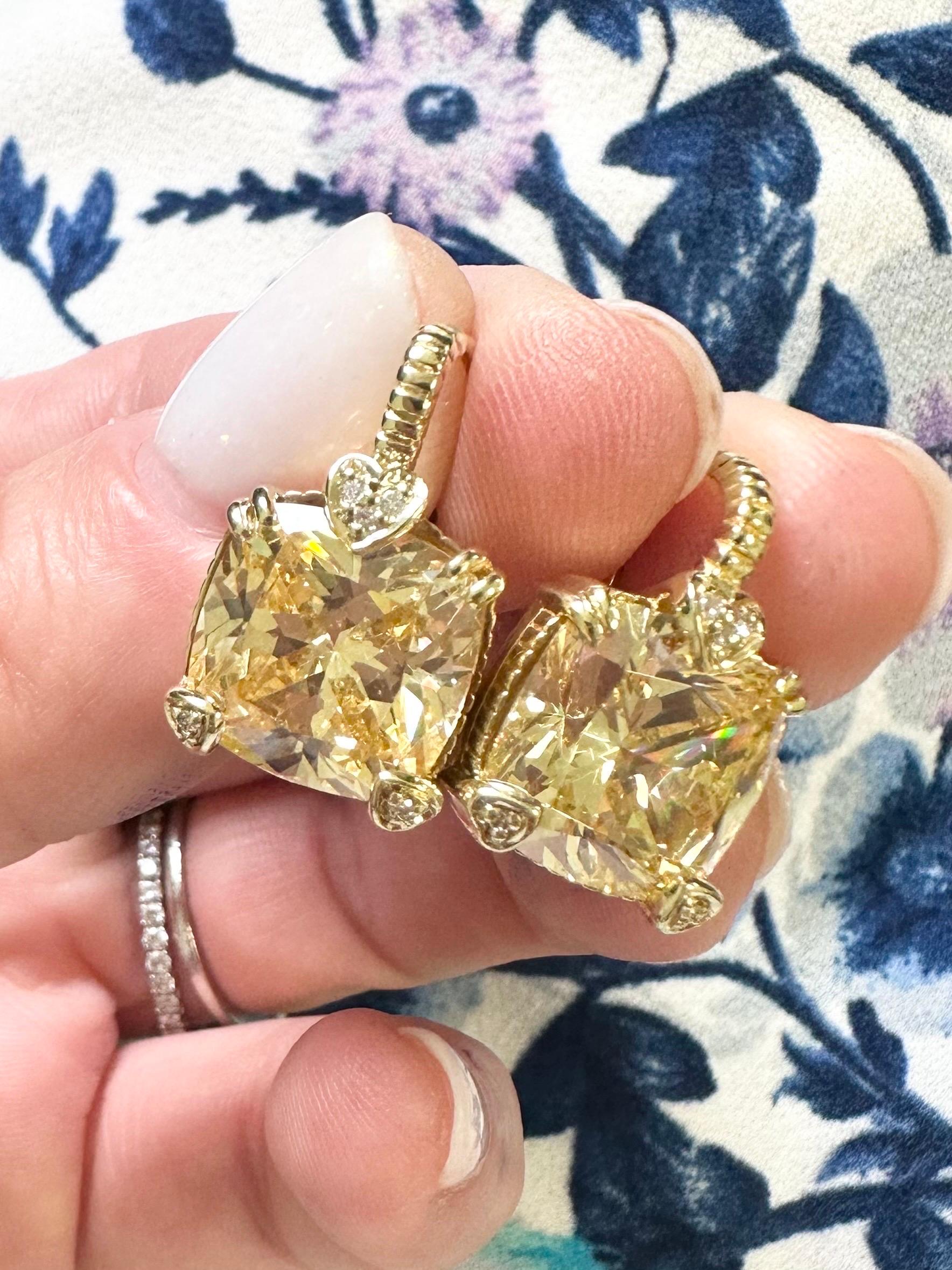 Cocktail earrings natural diamonds 18KT gold For Sale 4