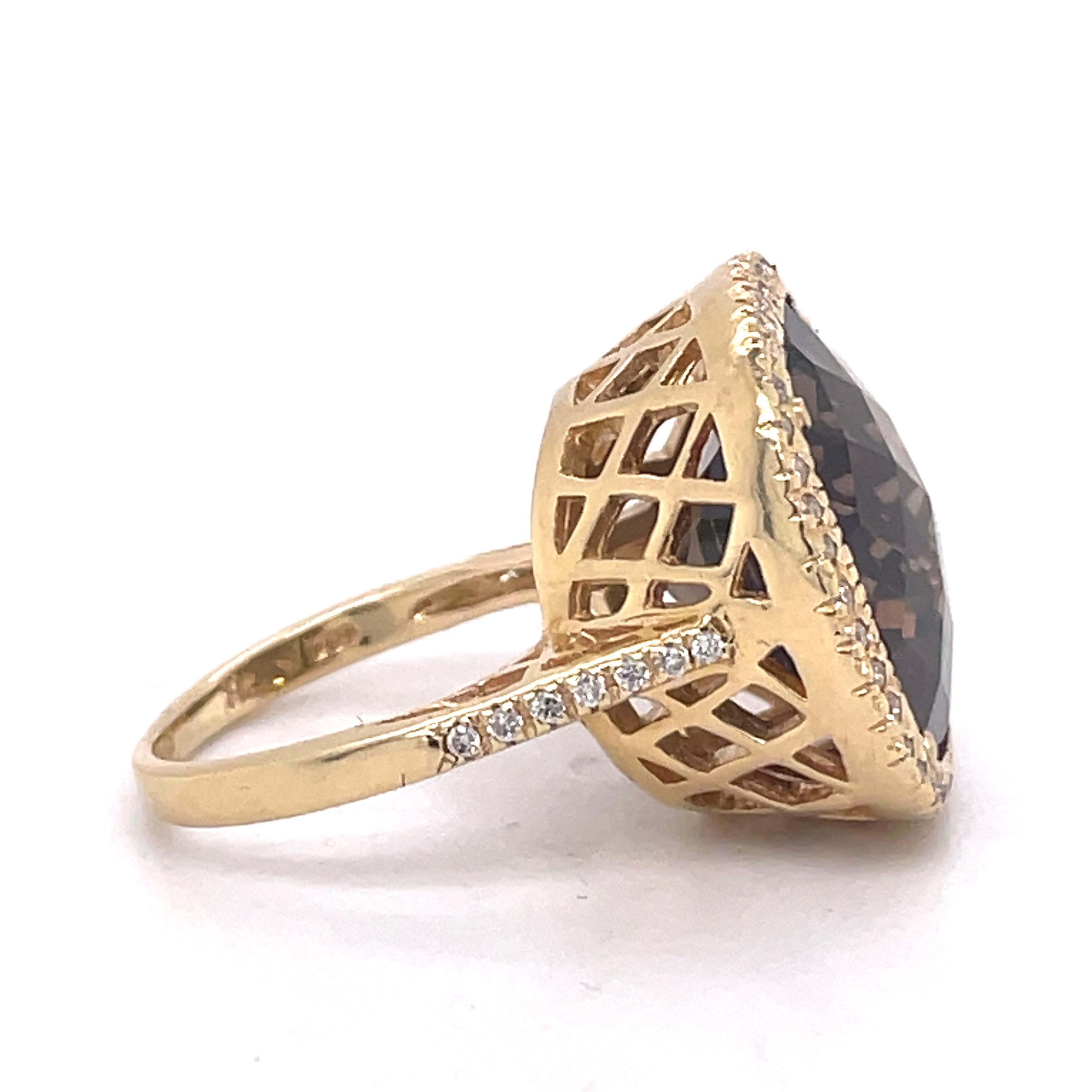 Cocktail Estate Ring, 10CT Cushion Natural Smoky Topaz ring, 14k Yellow Gold  In Excellent Condition For Sale In Ramat Gan, IL