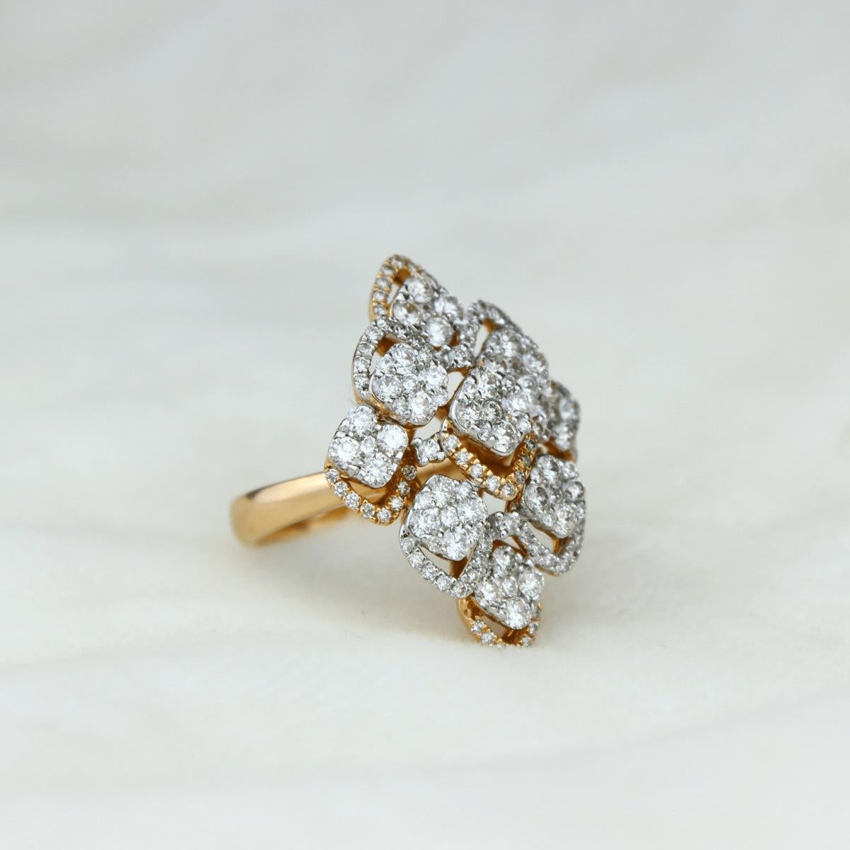 Round Cut Cocktail Halo Diamond Ring in 14k Solid Gold (Certified) For Sale