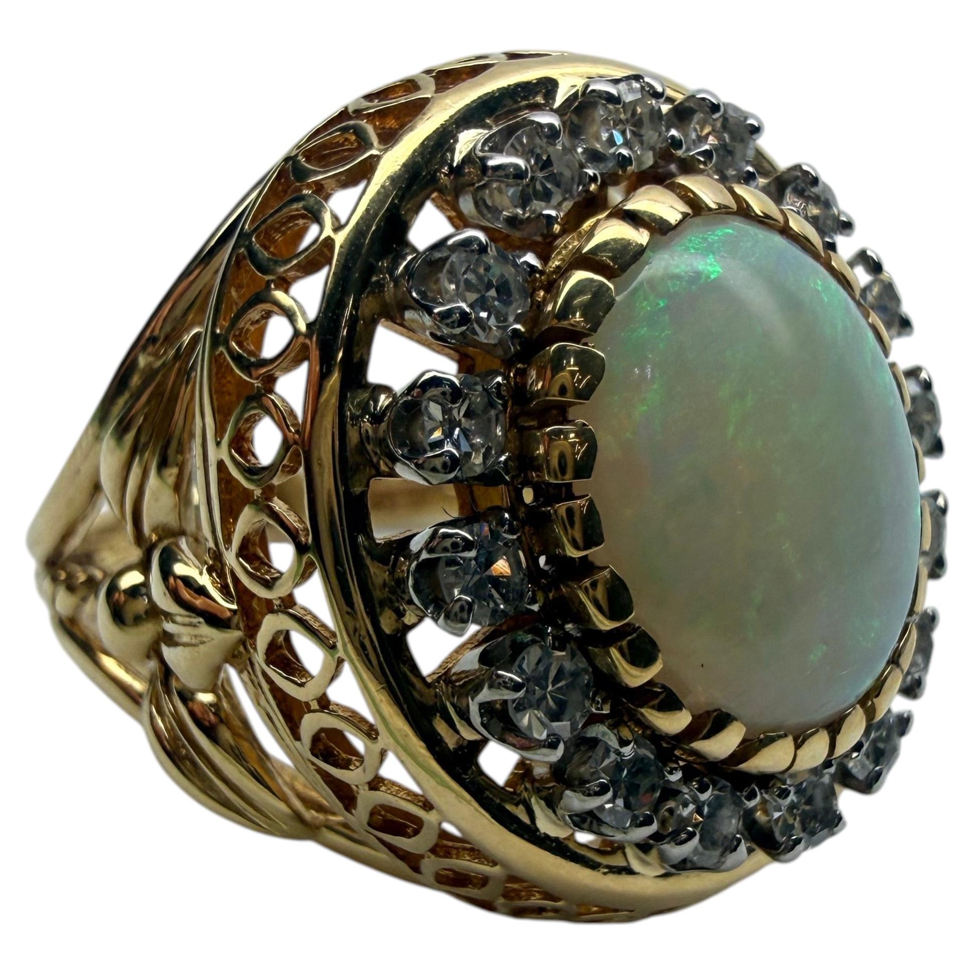Cocktail Opal Diamond ring 18KT gold 11x9mm oval