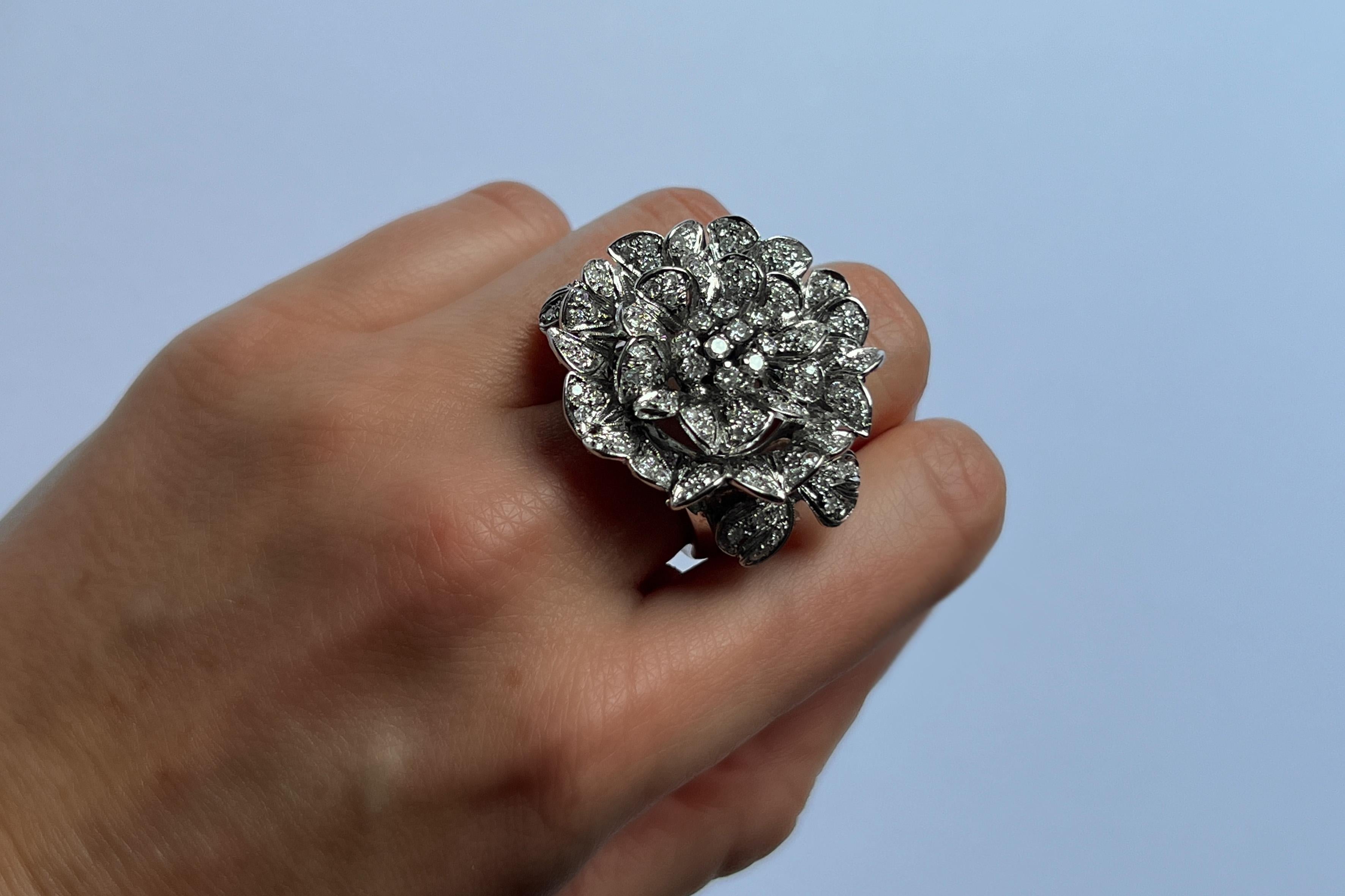 Cocktail Retro ring in 18kt. white gold gr. 28.80 with diamonds for ct. 3.65  For Sale 2