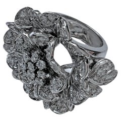 Cocktail Antique ring in 18kt. white gold gr. 28.80 with diamonds for ct. 3.65 