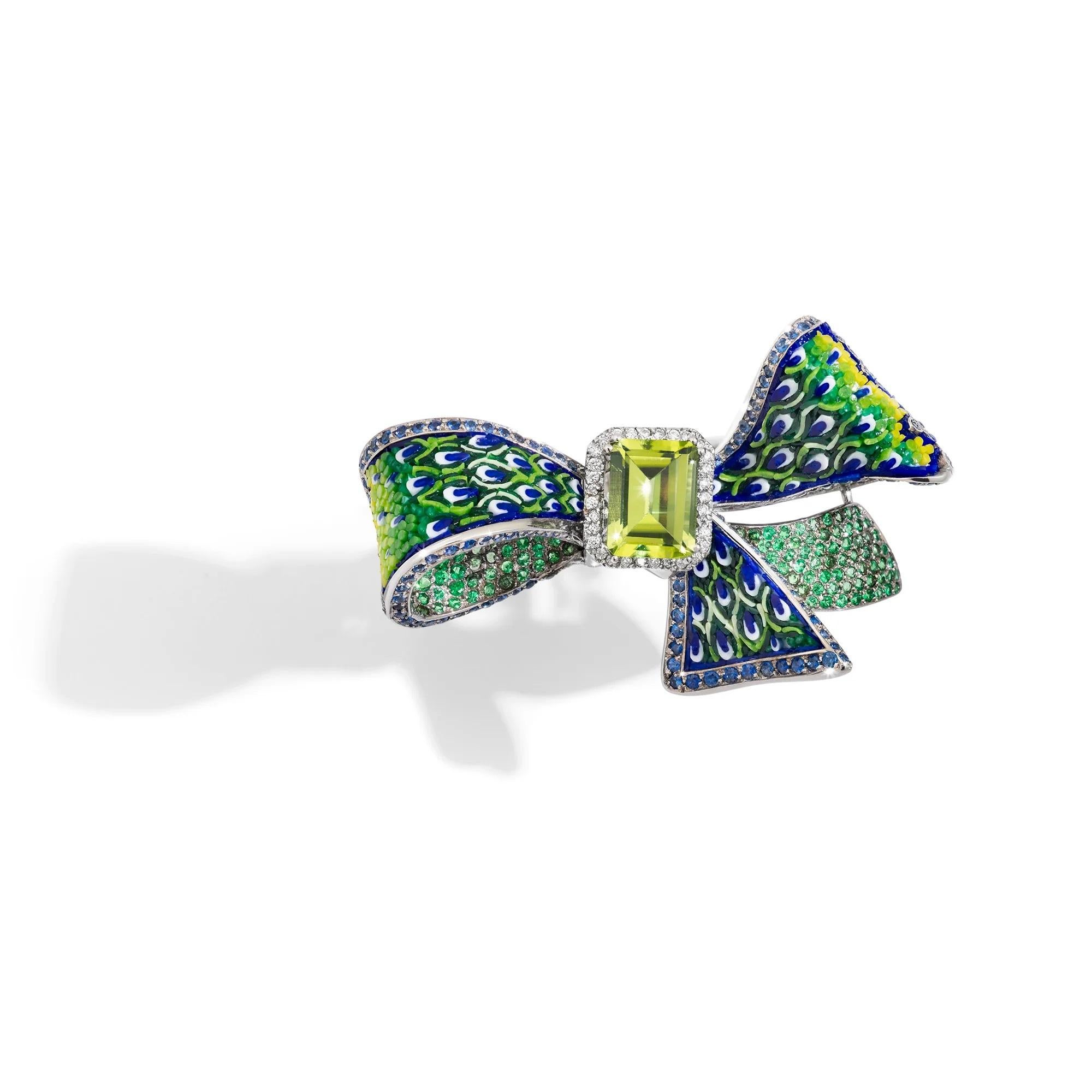 For Sale:  Cocktail Ribbon Ring with Peridot, White Gold, White Diamonds with Micromosaic 4