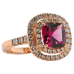 Cocktail Ring 18 Carat Rose Gold Adorned With Rhodolite And Diamonds 0.640 Ct