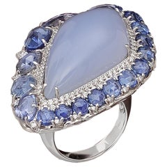 Cocktail Ring Arcobaleno with Diamonds, Blue Sapphires and Calcedony