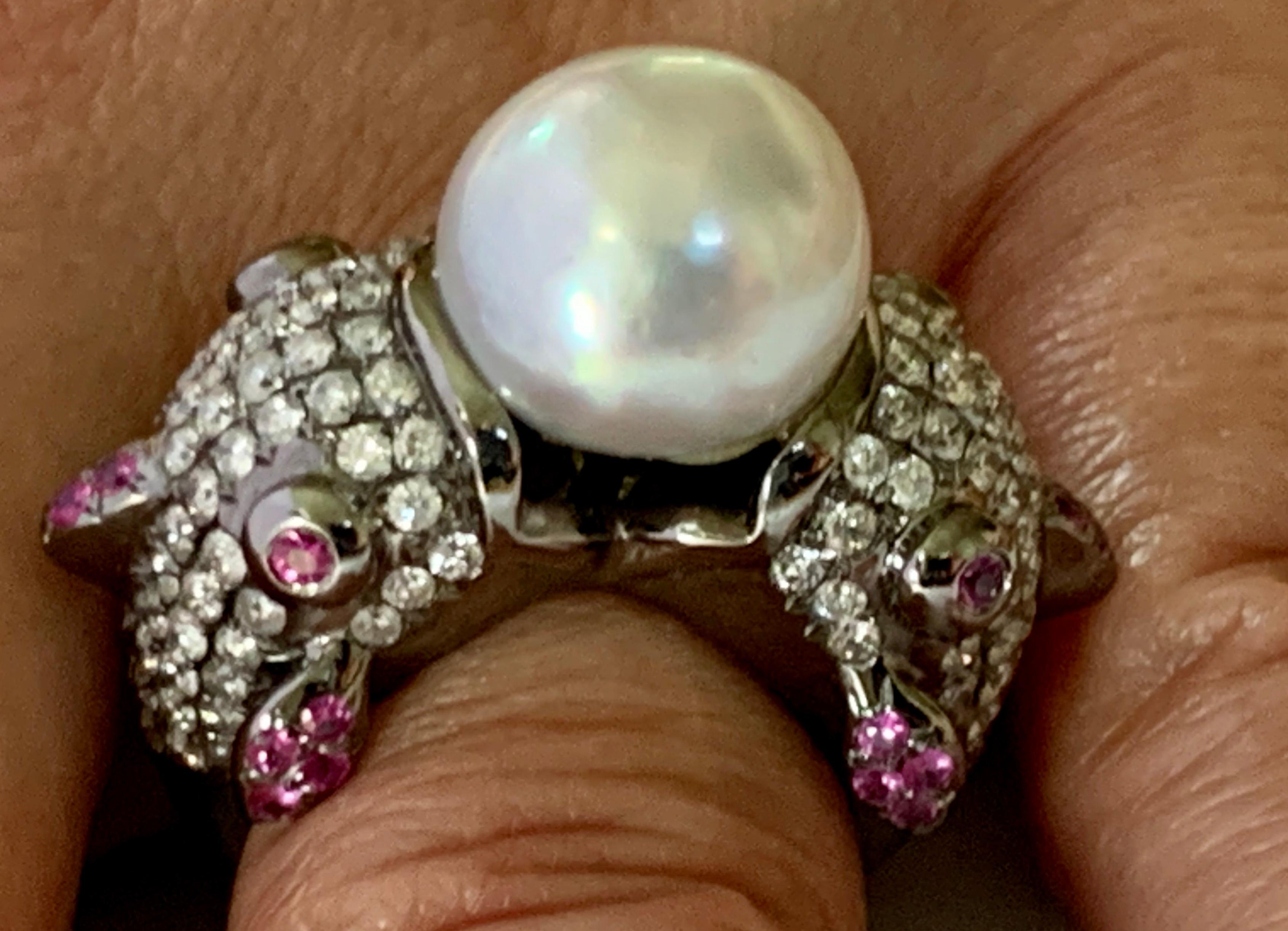 Cocktail Ring Fish Motive South Sea Pearl Diamonds Pink Sapphires 18 Karat Gold For Sale 2