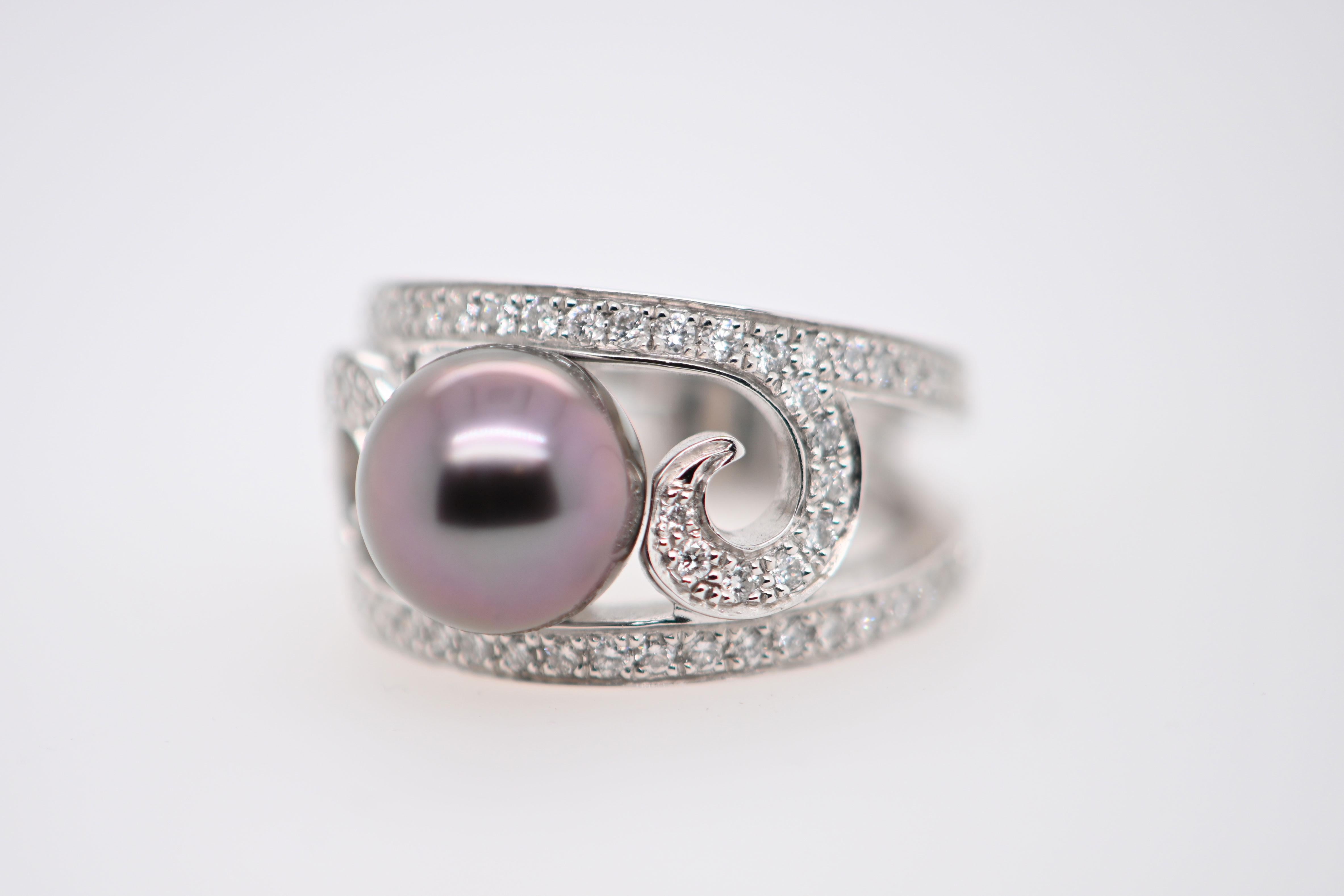 Cocktail Ring French Tahiti Pearl White Diamonds White Gold 18 Karat In New Condition For Sale In Vannes, FR