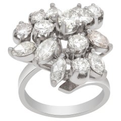 Vintage Cocktail Ring in 14k White Gold with 2 Carats in Marquise & Round Diamonds