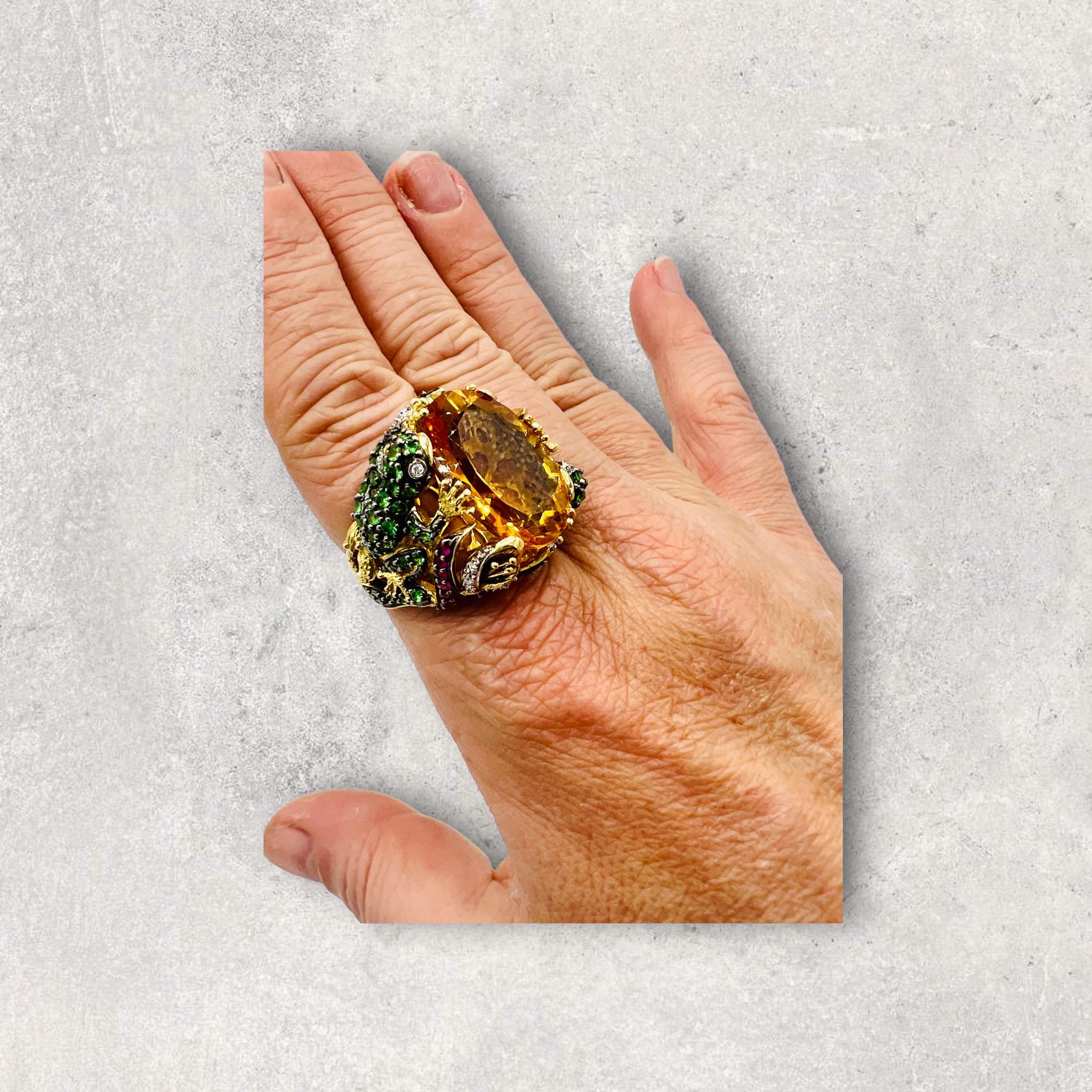 Cocktail ring in 18 carat gold set with a superb citrine 7