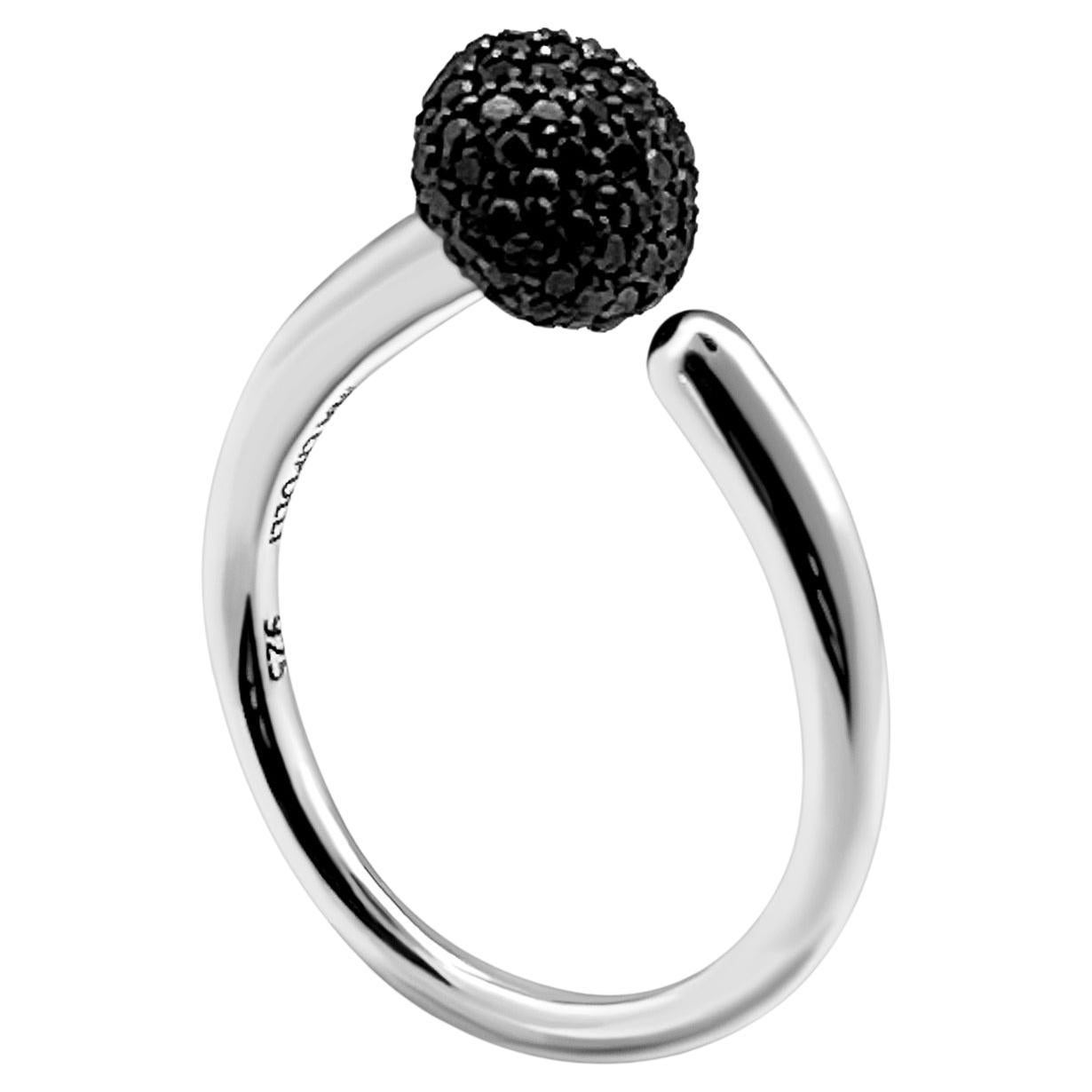 Cocktail Ring in Silver with Black Diamonds For Sale