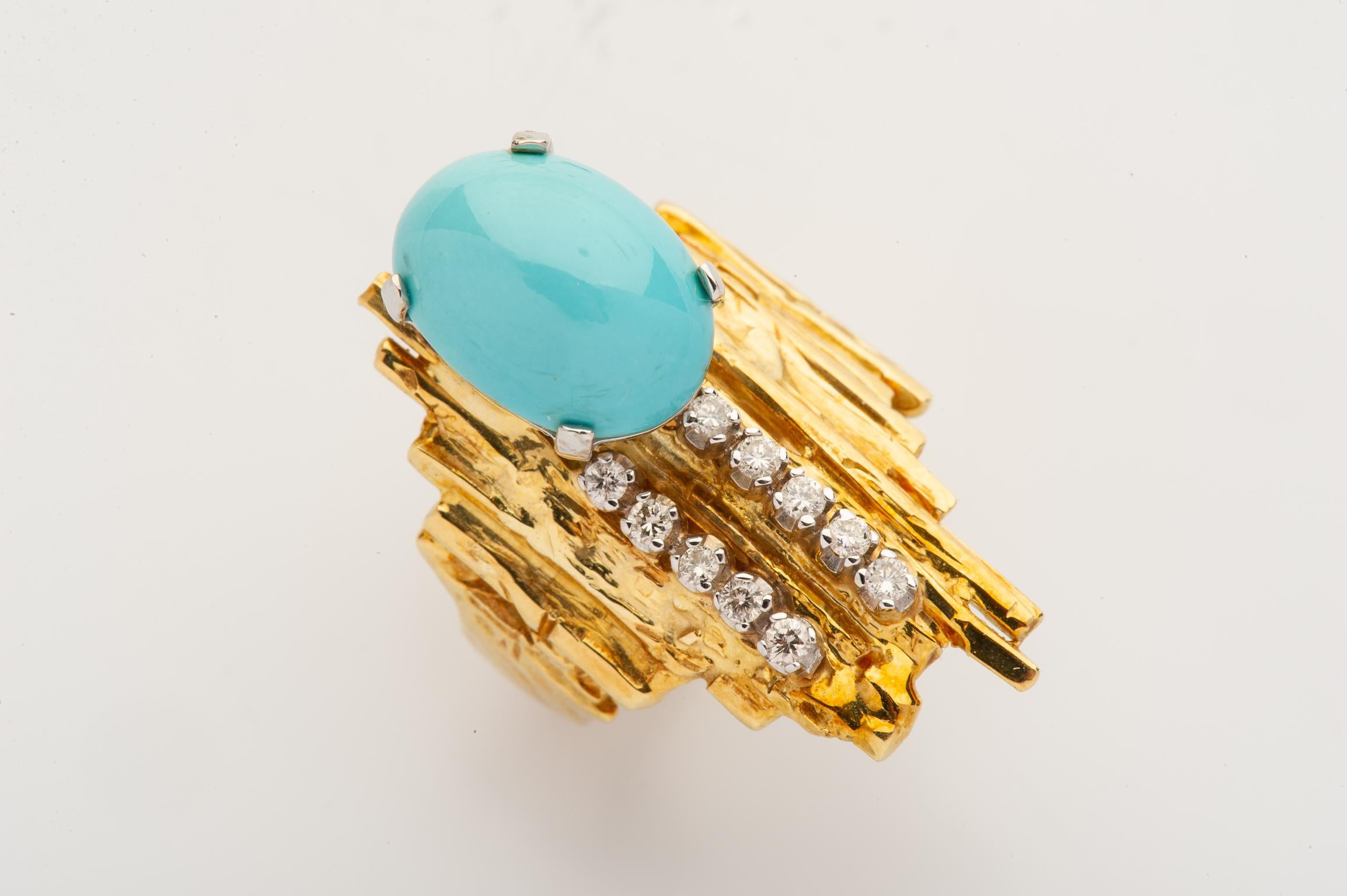 Aesthetic Movement Cocktail Ring in Turquoise Cabochon and Diamonds For Sale