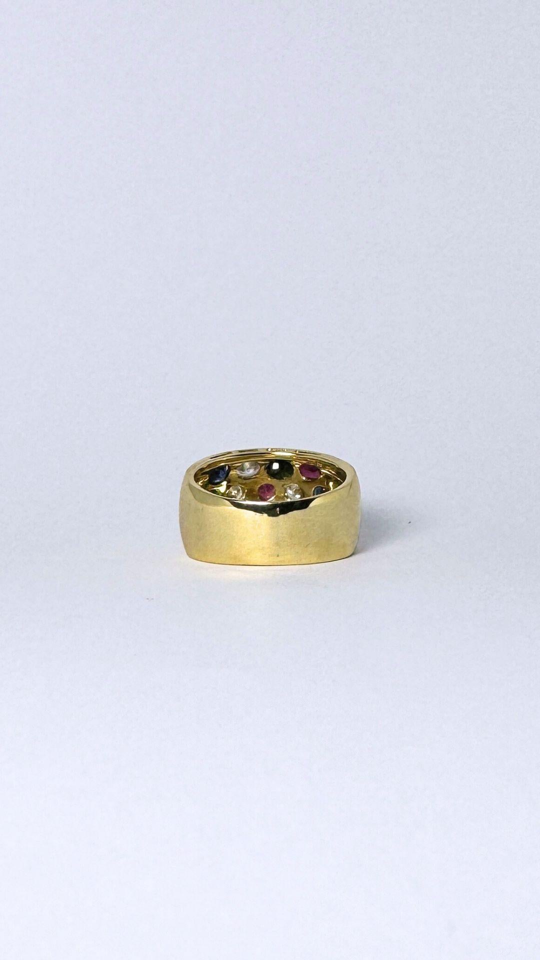 Cocktail ring made of 18 carat gold with diamonds, rubies, smaragd, sapphire In Good Condition For Sale In Heemstede, NL