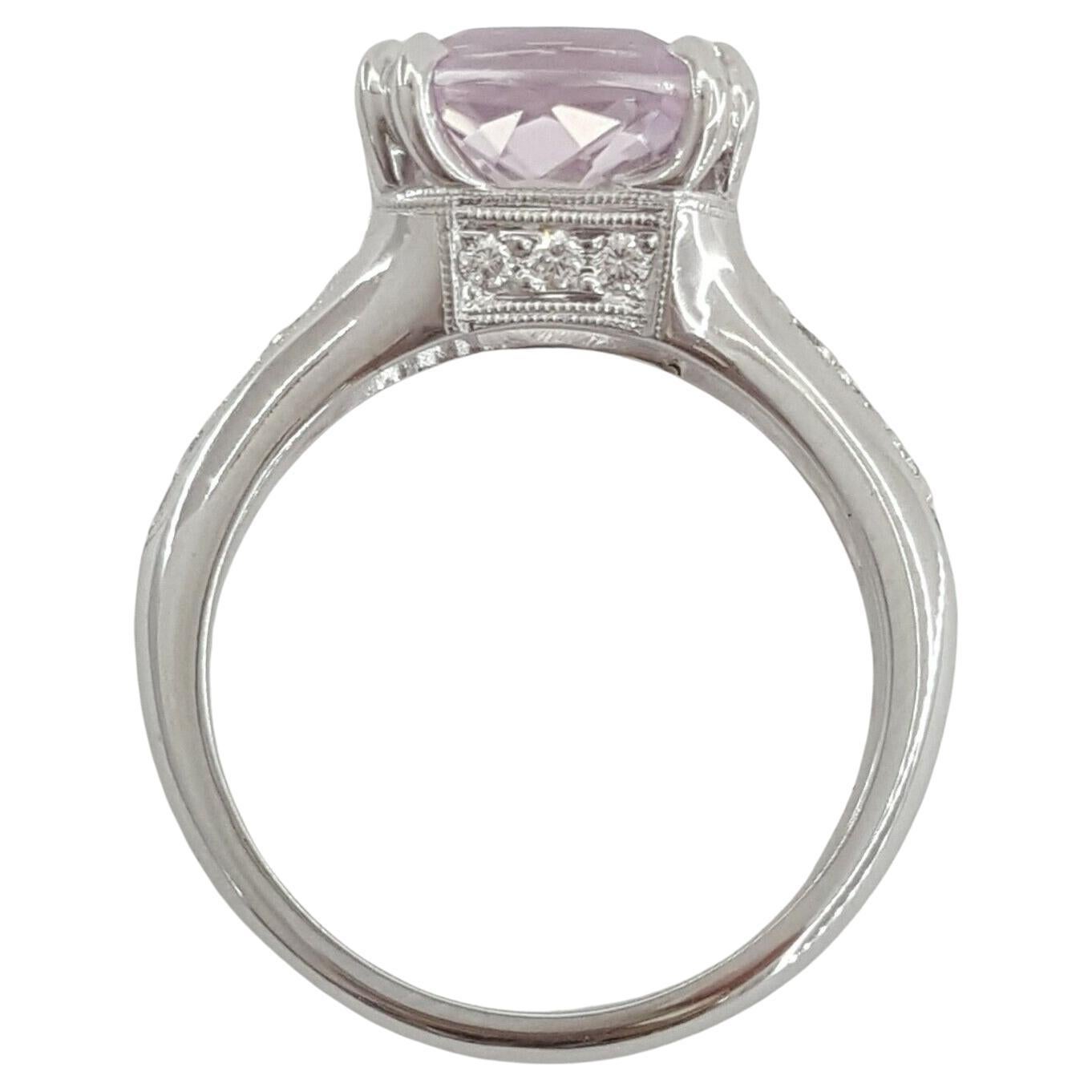 Modern Cocktail Ring Morganite Diamond Ring For Sale