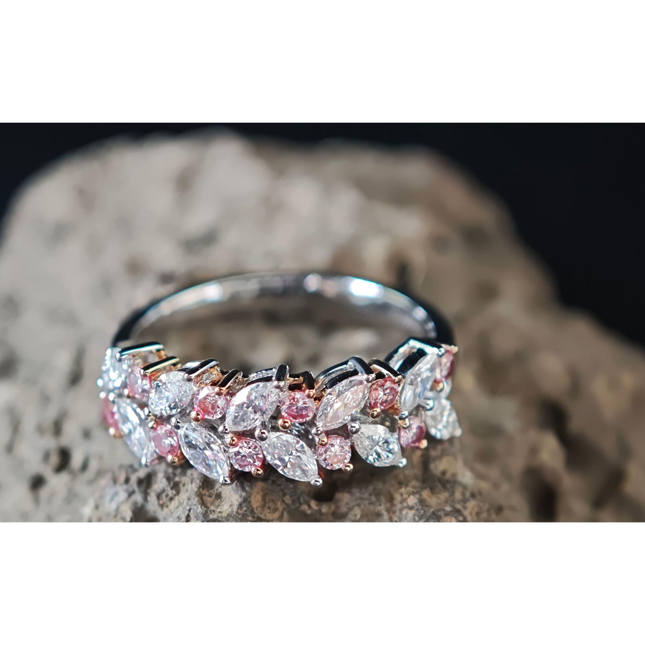 Femenino o masculino Anillo de cóctel, Diamantes redondos naturales rosa y marquesa blanca 0,88 ct.  Oro de 18 quilates en venta