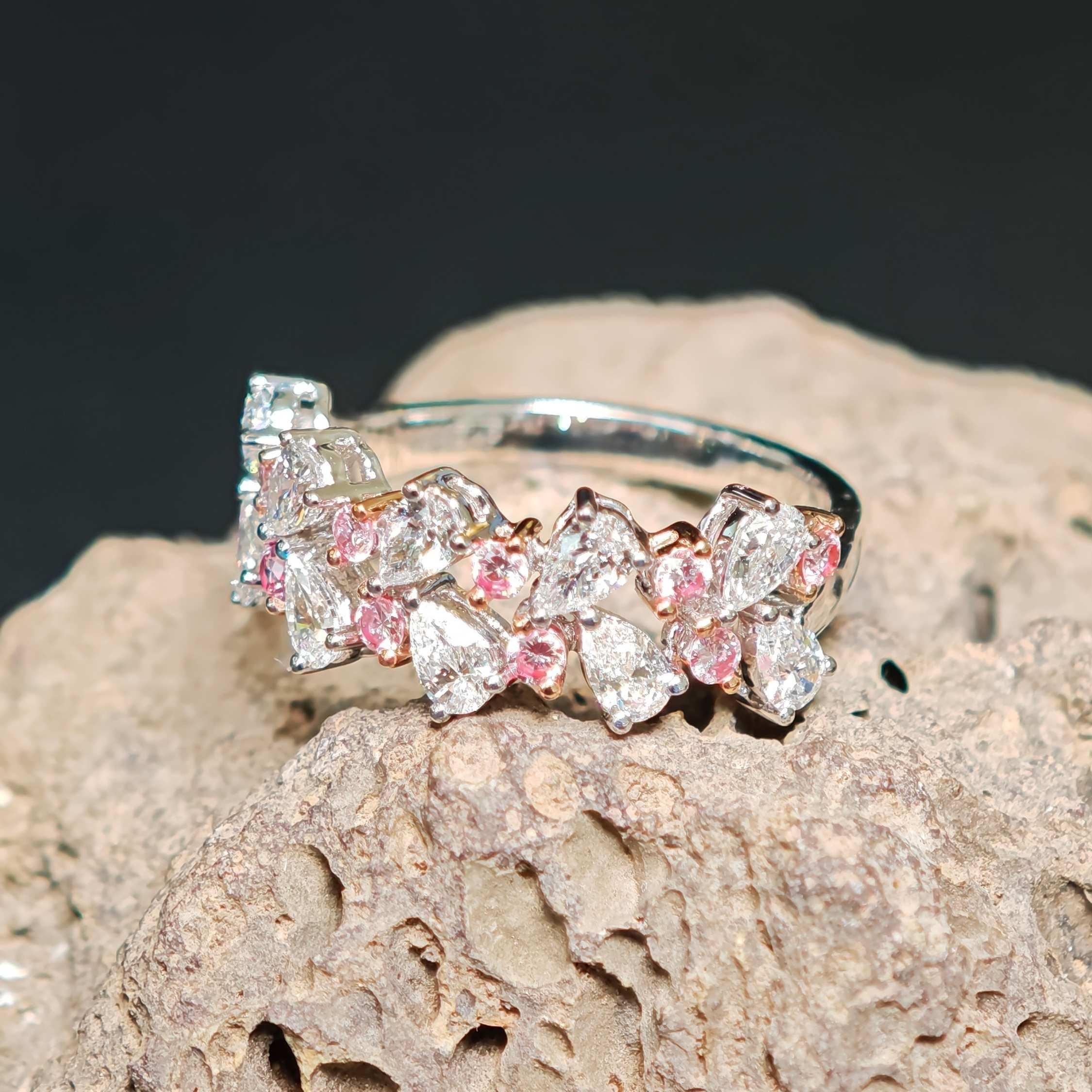 Cocktailring, natürliche runde Pink & Pear White Diamanten 1,28 ct.  18K Gold im Angebot 7