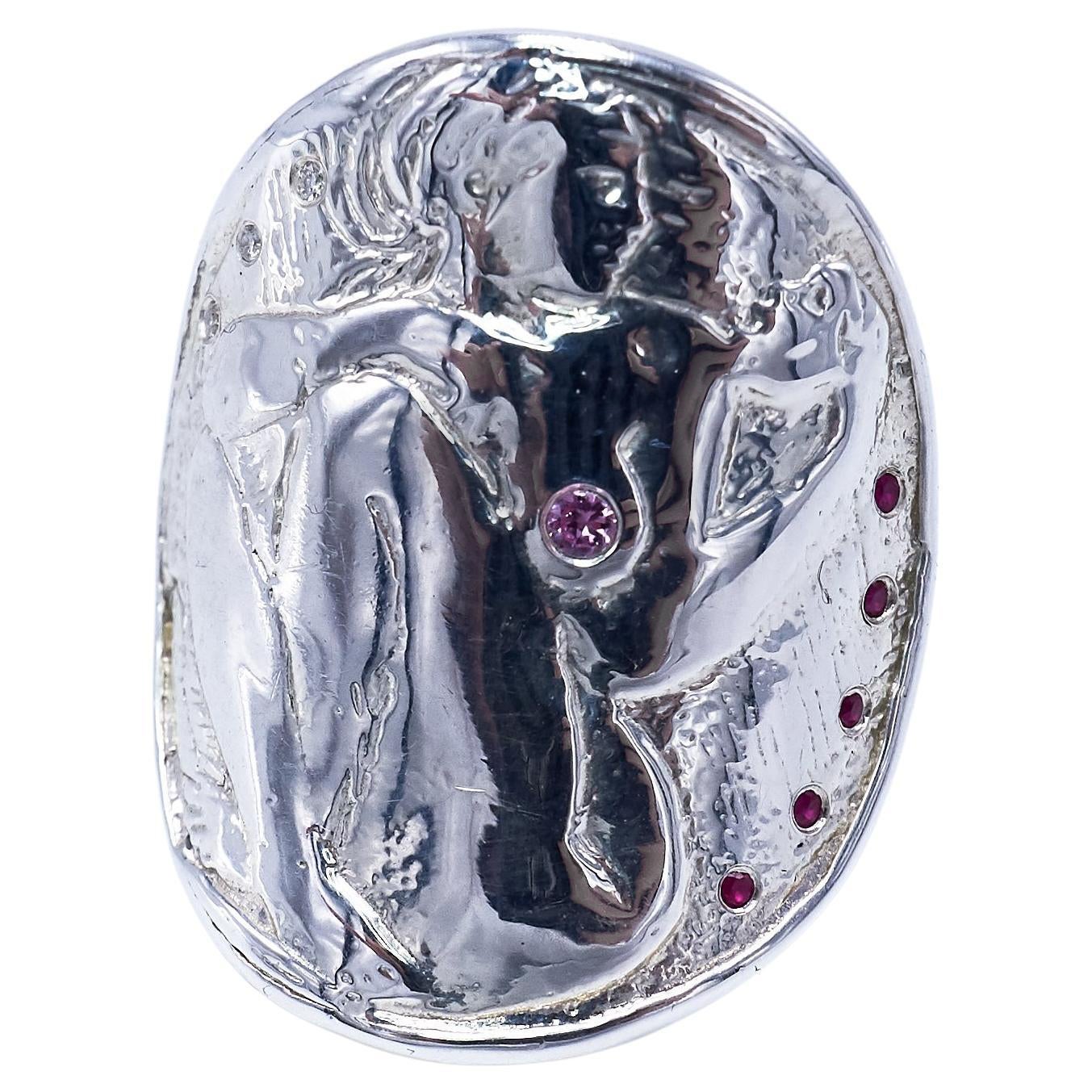 Anello cocktail con zaffiro rosa a forma di medaglia a moneta da donna in argento sterling in vendita