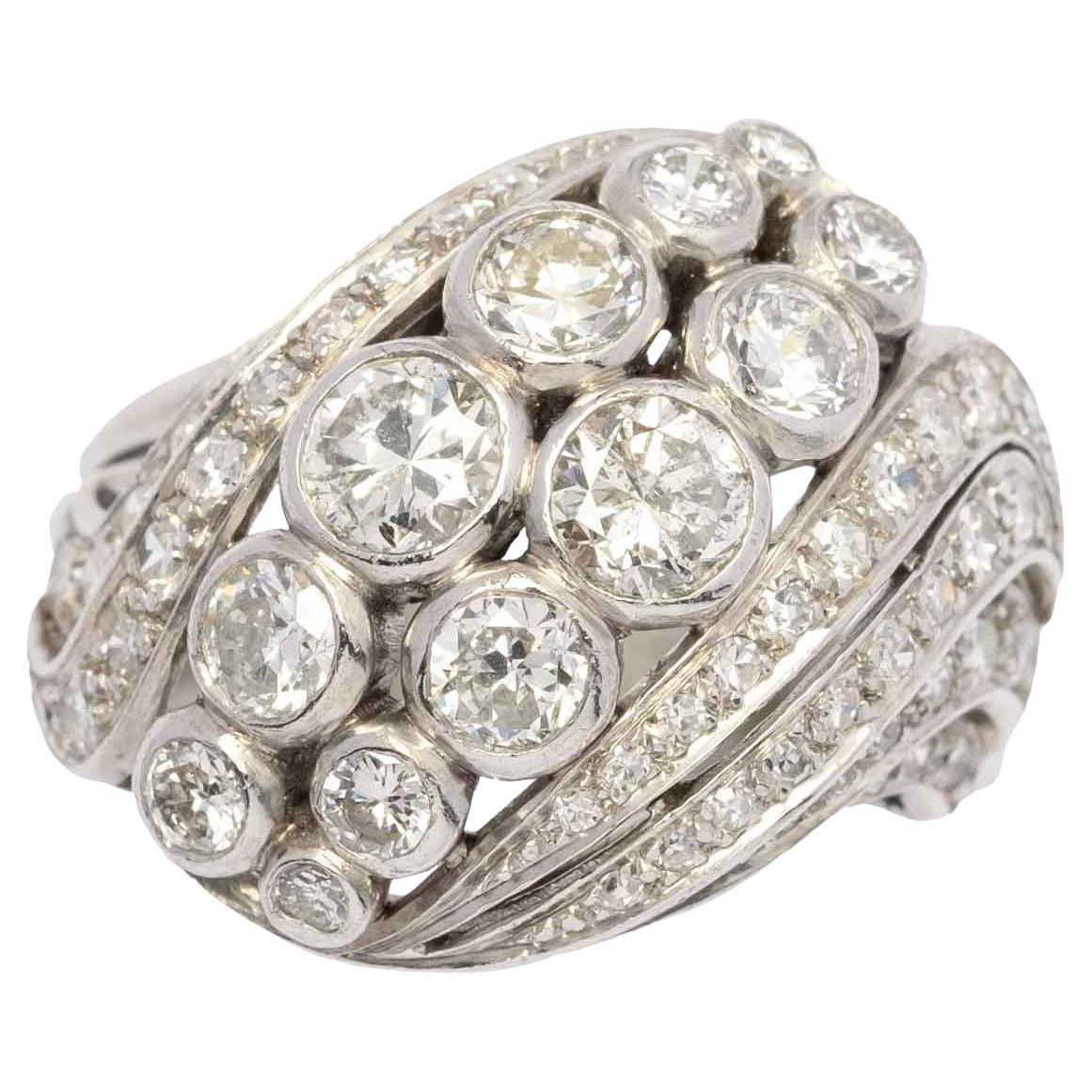 Bague cocktail sertie en platine et diamants 1960