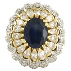 Cocktail-Ring aus 18 Karat zweifarbigem Gold mit Saphiren und Diamanten
