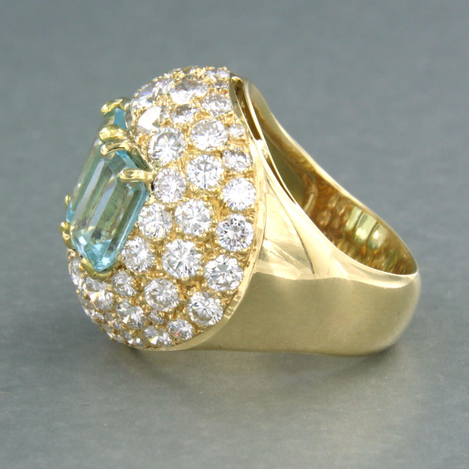Retro Cocktail Ring set with topaz and diamonds 18k yellow gold For Sale