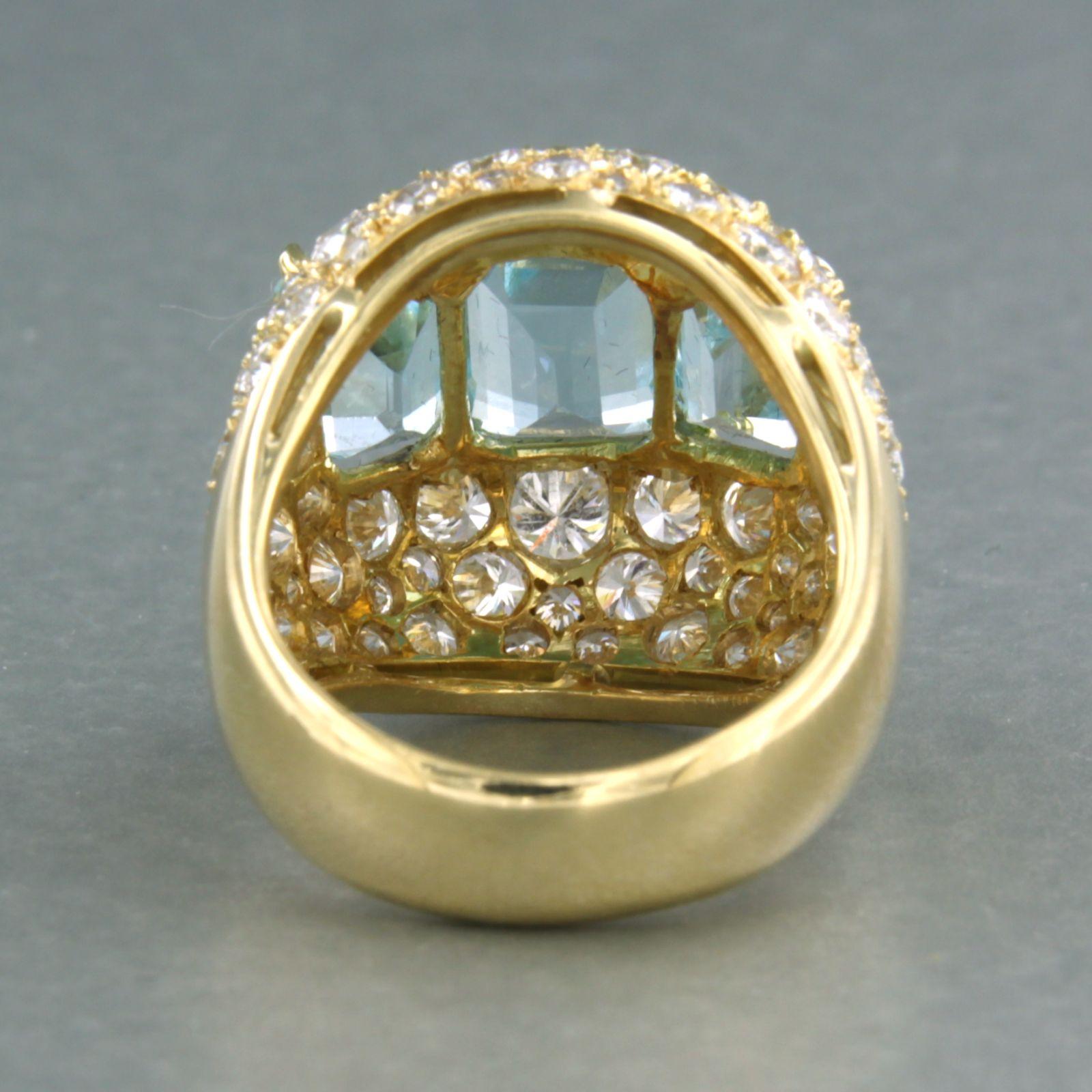 Brilliant Cut Cocktail Ring set with topaz and diamonds 18k yellow gold For Sale