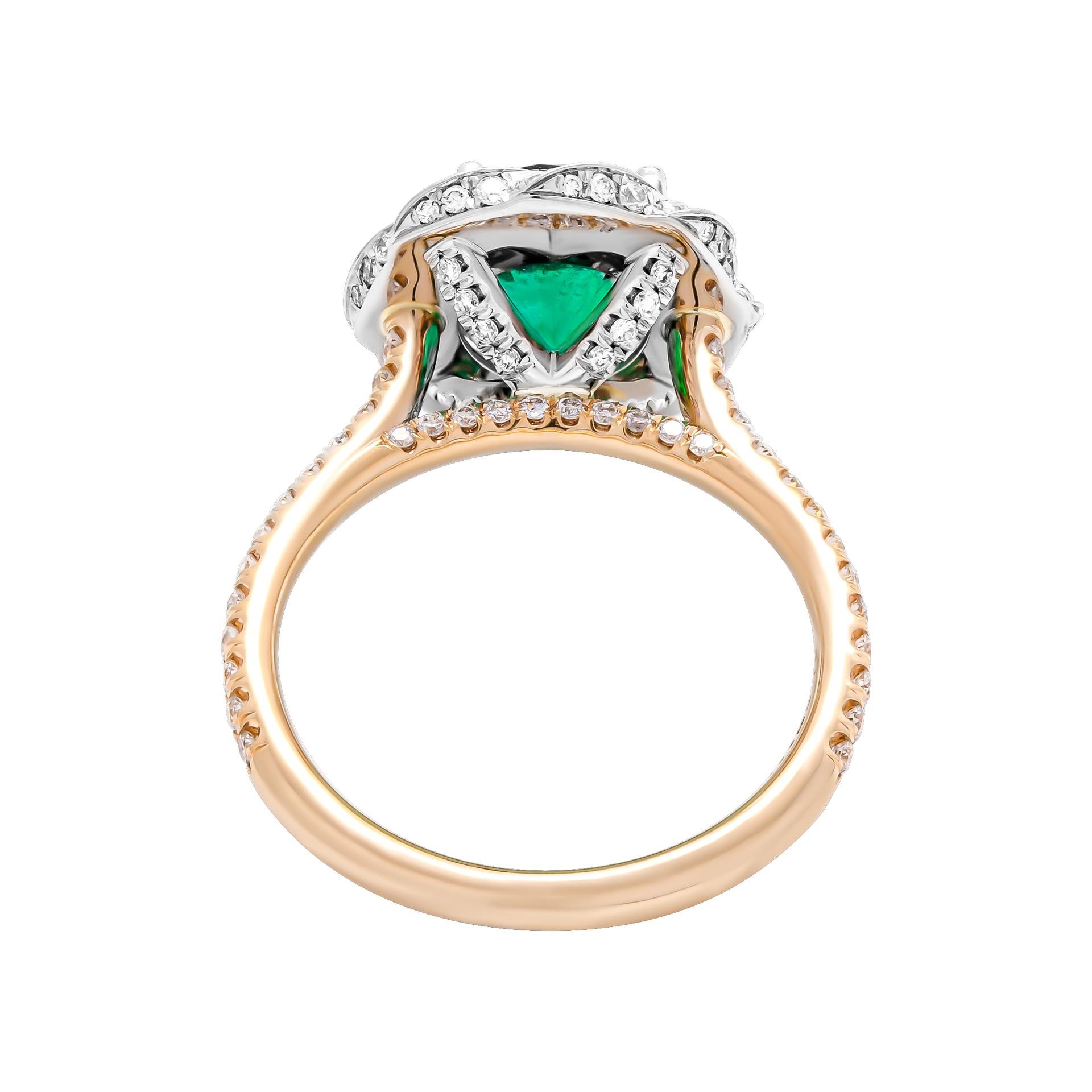 Modern Cocktail Ring with 2.60ct Round Green Emerald For Sale