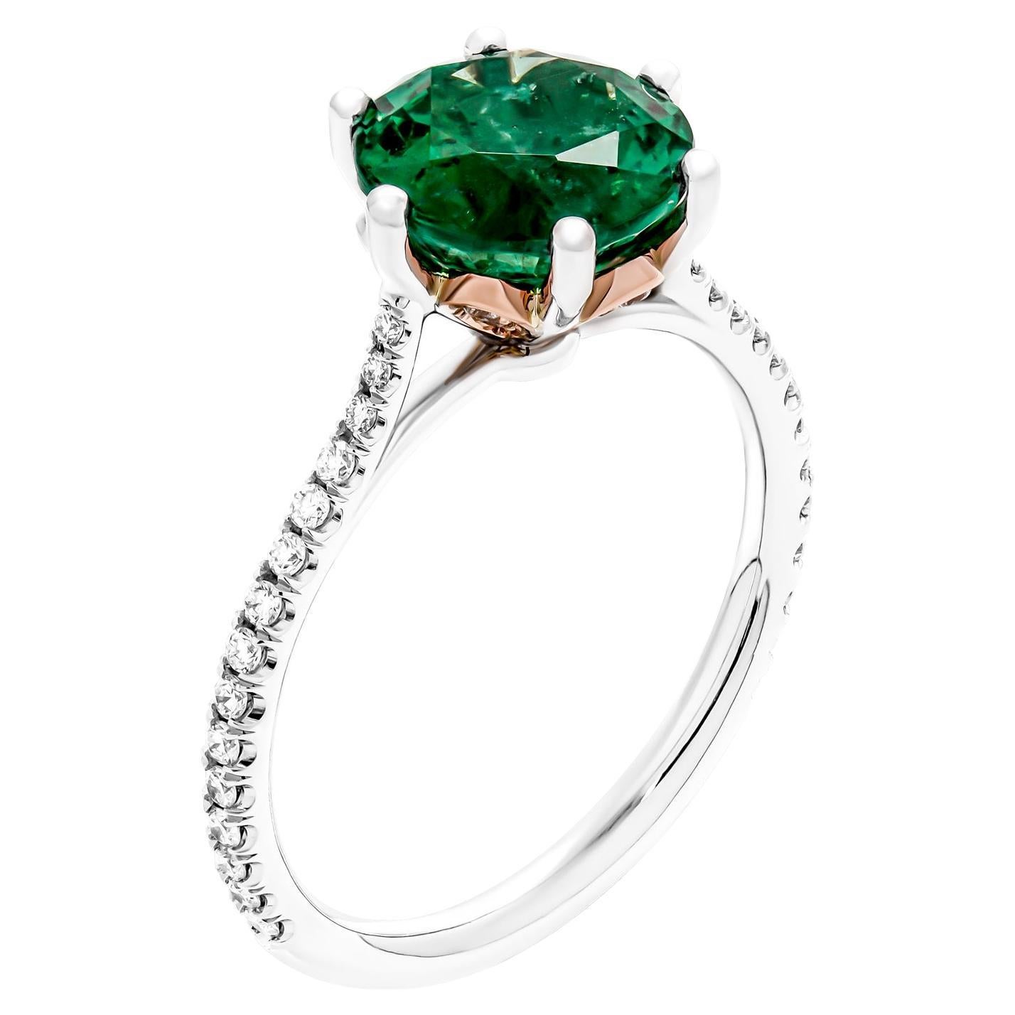Cocktail Ring with 2.75ct Round Green Emerald For Sale