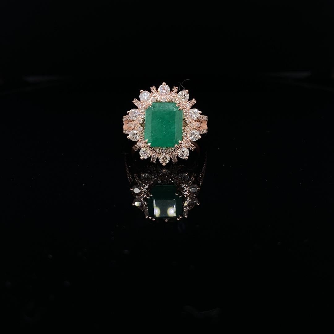 For Sale:  Cocktail Ring with a Natural Emerald & Diamonds in 18k Solid Gold 14