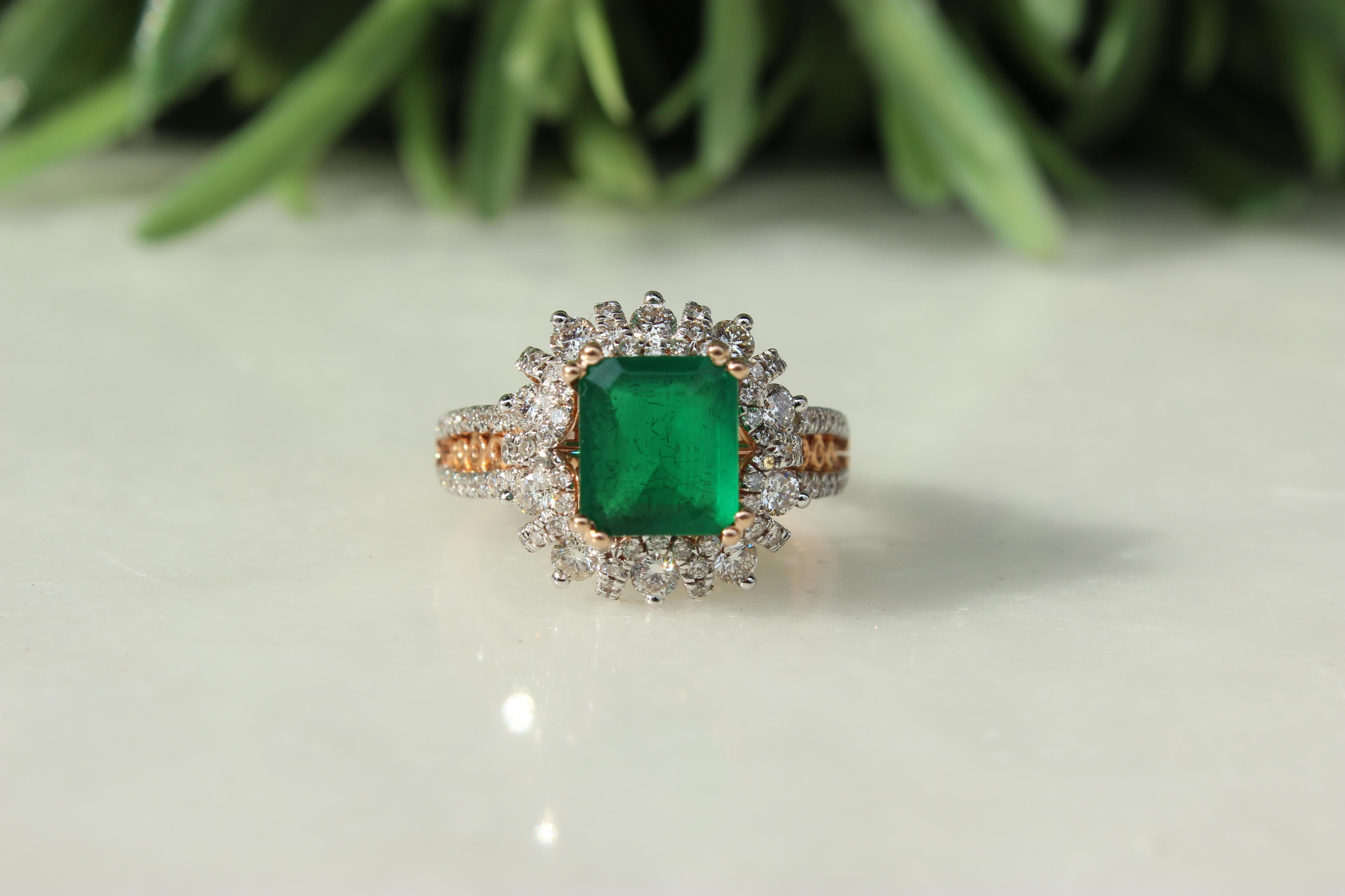 For Sale:  Cocktail Ring with a Natural Emerald & Diamonds in 18k Solid Gold 2
